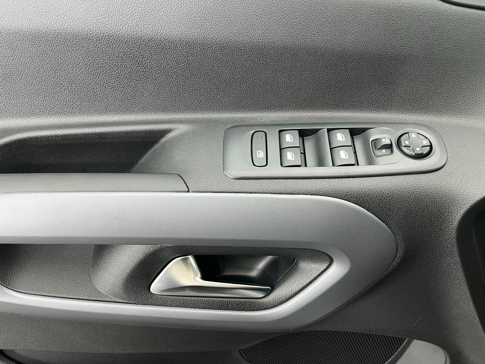 Fiat Doblo Combi 1.5 BlueHDI Premio Plus Otomatik - 2025 - Detay