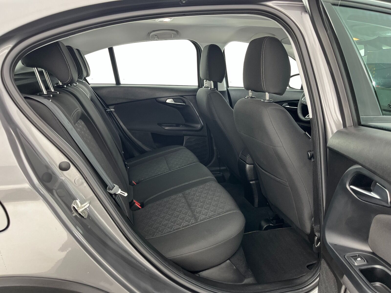 Fiat Egea Cross 1.6 MultiJet Urban GSR Traction+ DCT - 2024 - Detay