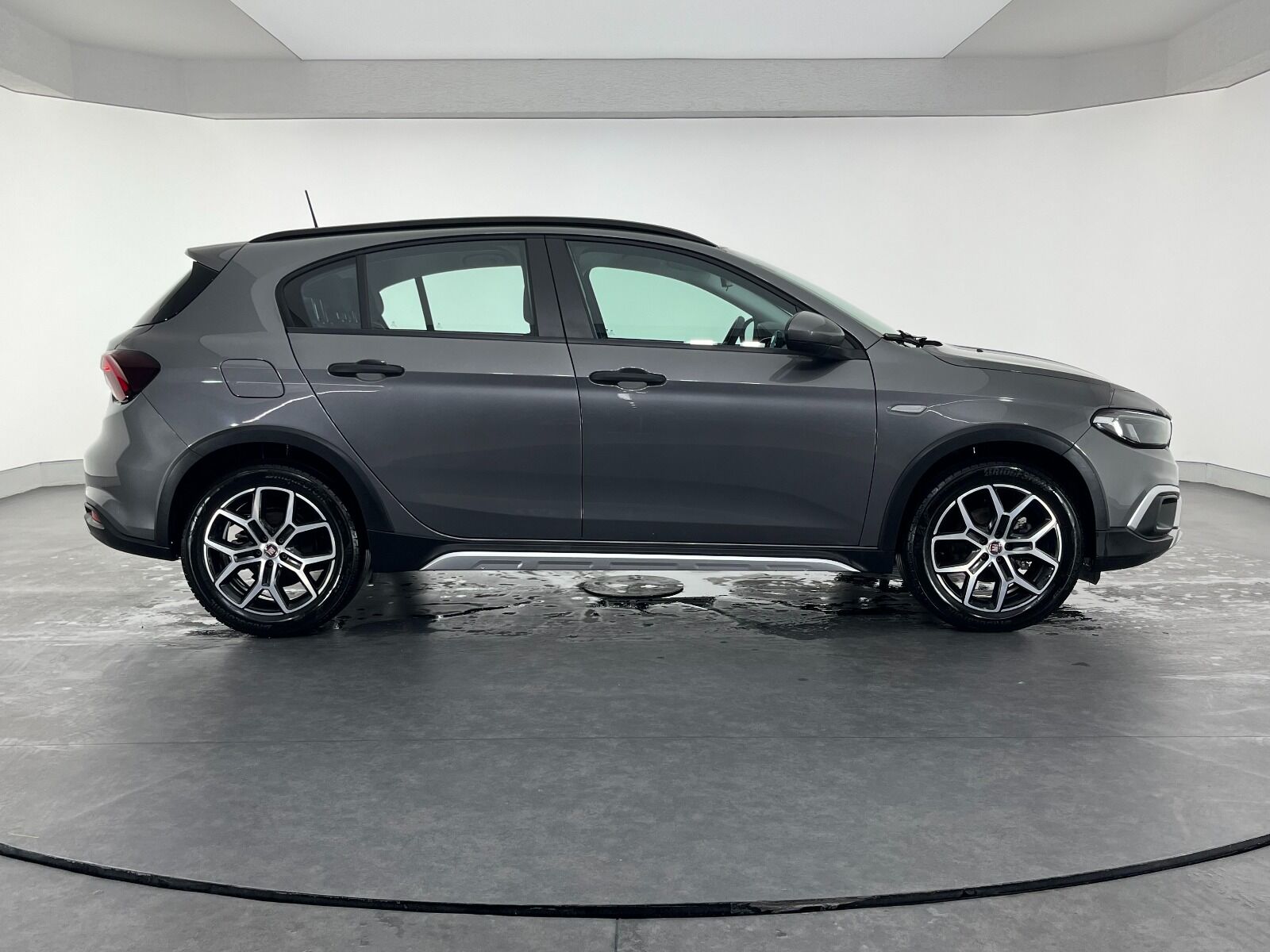 Fiat Egea Cross 1.6 MultiJet Urban GSR Traction+ DCT - 2024 - Detay