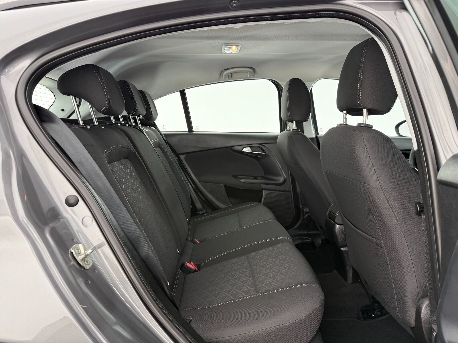Fiat Egea Cross 1.6 Multijet Urban TRCTN+ GSR DCT - 2024 - Detay