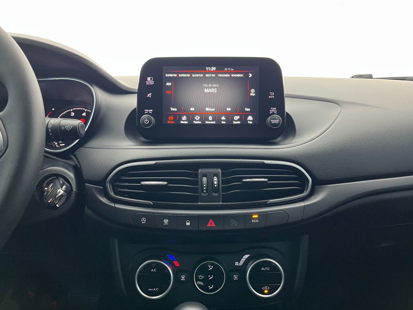 Fiat Egea Cross 1.6 MultiJet Urban GSR Traction+ DCT - 2024 - Detay