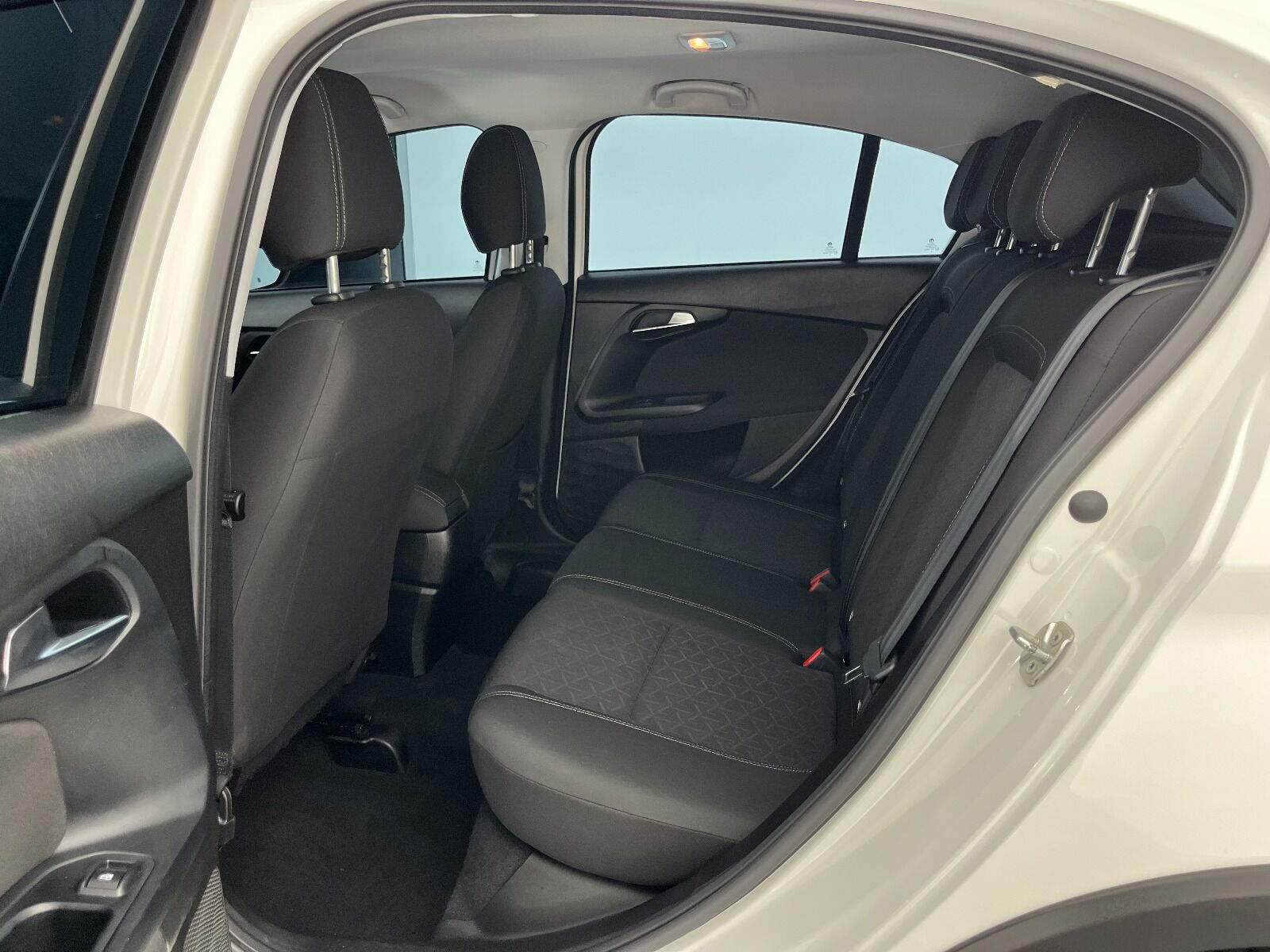 Fiat Egea Cross 1.6 MultiJet Urban GSR Traction+ DCT - 2024 - Detay