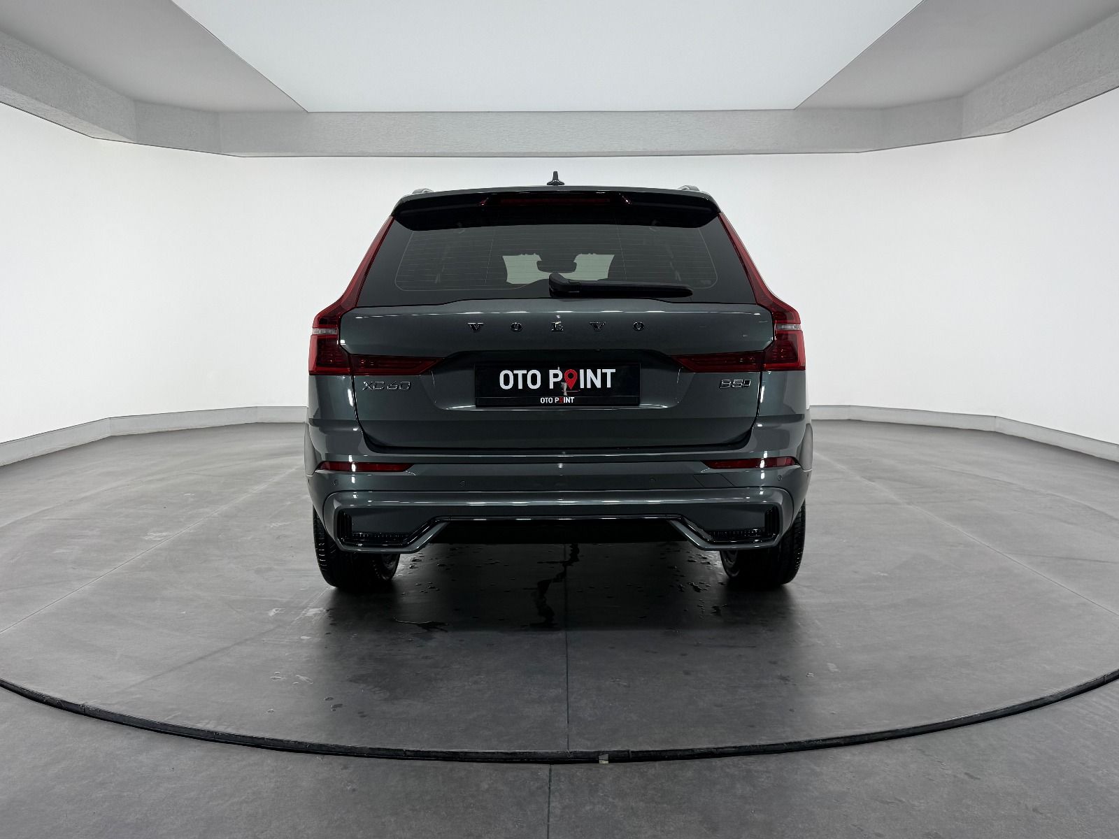Volvo XC60 2.0 B5 MHEV Plus Dark AWD - 2026 - Detay