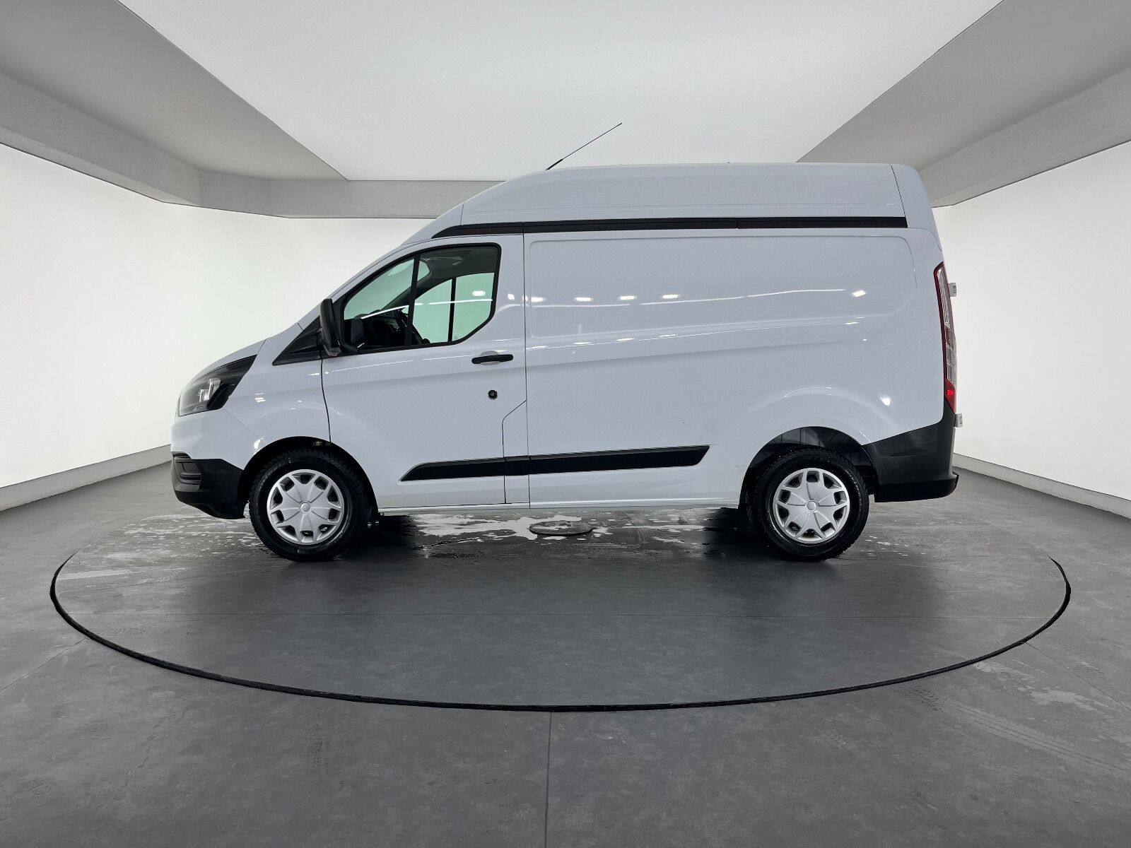 Ford Transit Custom Van 2.0 EcoBlue Upgrade 340 S Orta Tavan Trend - 2022 - Detay
