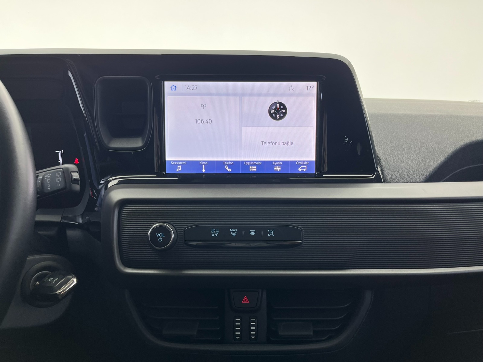 Ford Tourneo Courier Kombi 1.5 EcoBlue Deluxe - 2024 - Detay