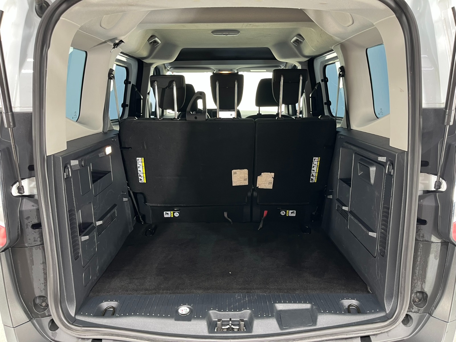 Ford Tourneo Courier Kombi 1.5 EcoBlue Deluxe - 2024 - Detay