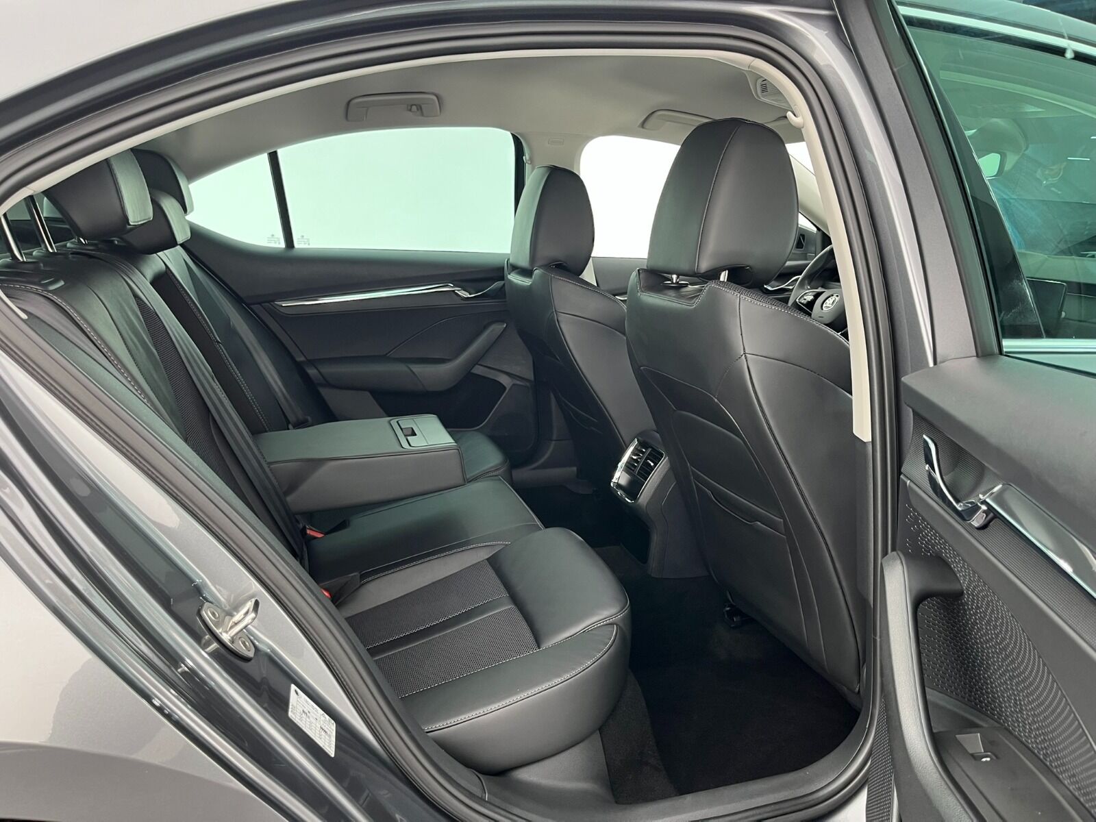 Skoda Octavia Sedan 1.5 TSI mHEV Prestige DSG - 2024 - Detay