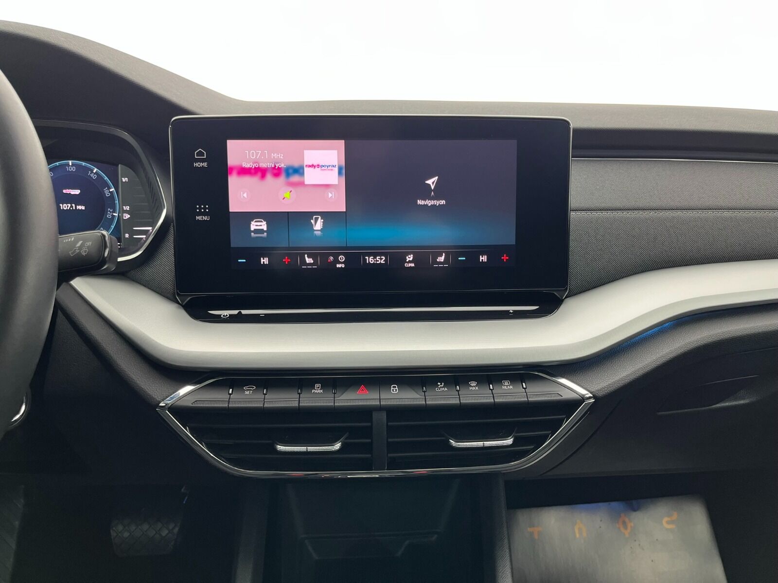 Skoda Octavia Sedan 1.5 TSI mHEV Prestige DSG - 2024 - Detay