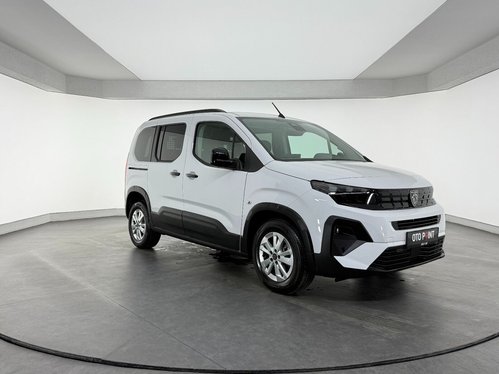 Peugeot Rifter 1.5 BlueHDI Allure EAT8 - 2026 - Detay