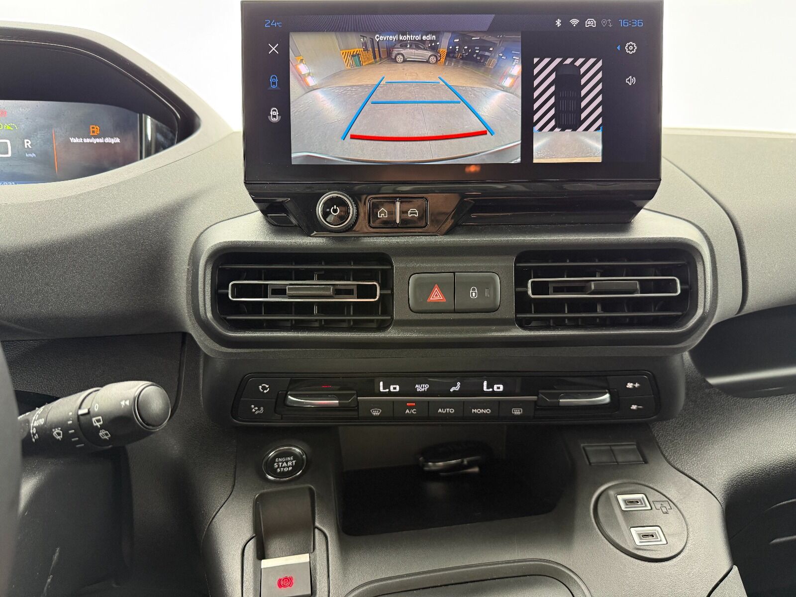 Peugeot Rifter 1.5 BlueHDI Allure EAT8 - 2026 - Detay
