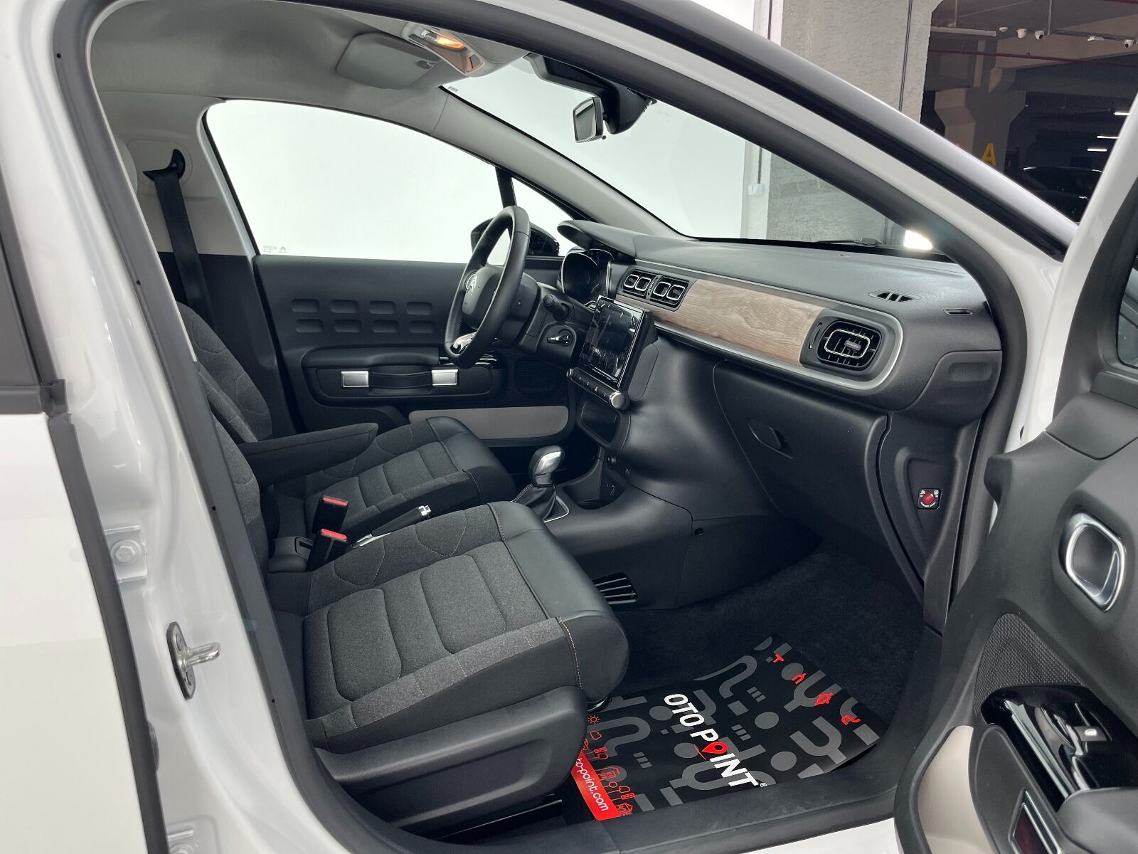 Citroen C3 1.2 PureTech Feel Bold EAT6 - 2023 - Detay
