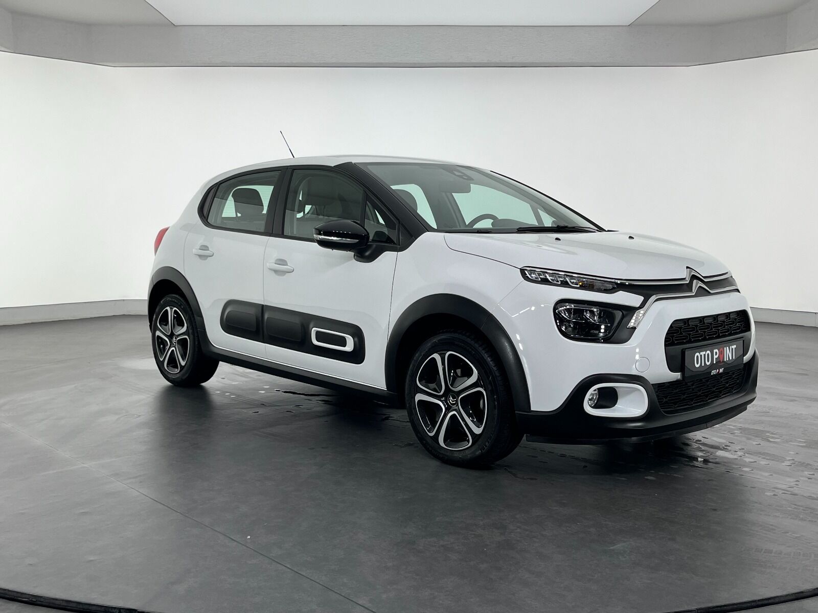 Citroen C3 1.2 PureTech Feel Bold EAT6 - 2023 - Detay