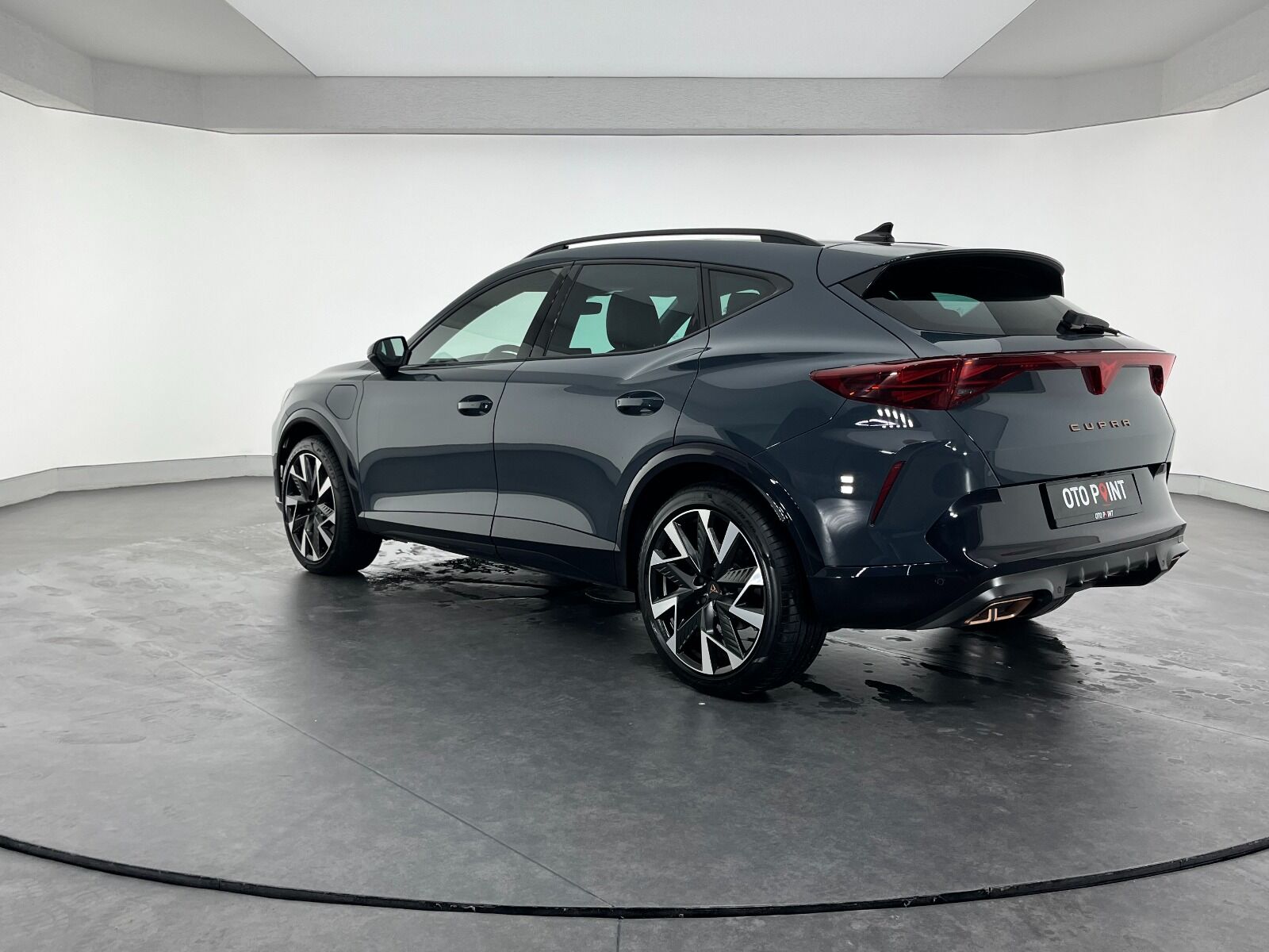 Cupra Formentor 1.5 E-Hybrid Phev Supreme - 2025 - Detay