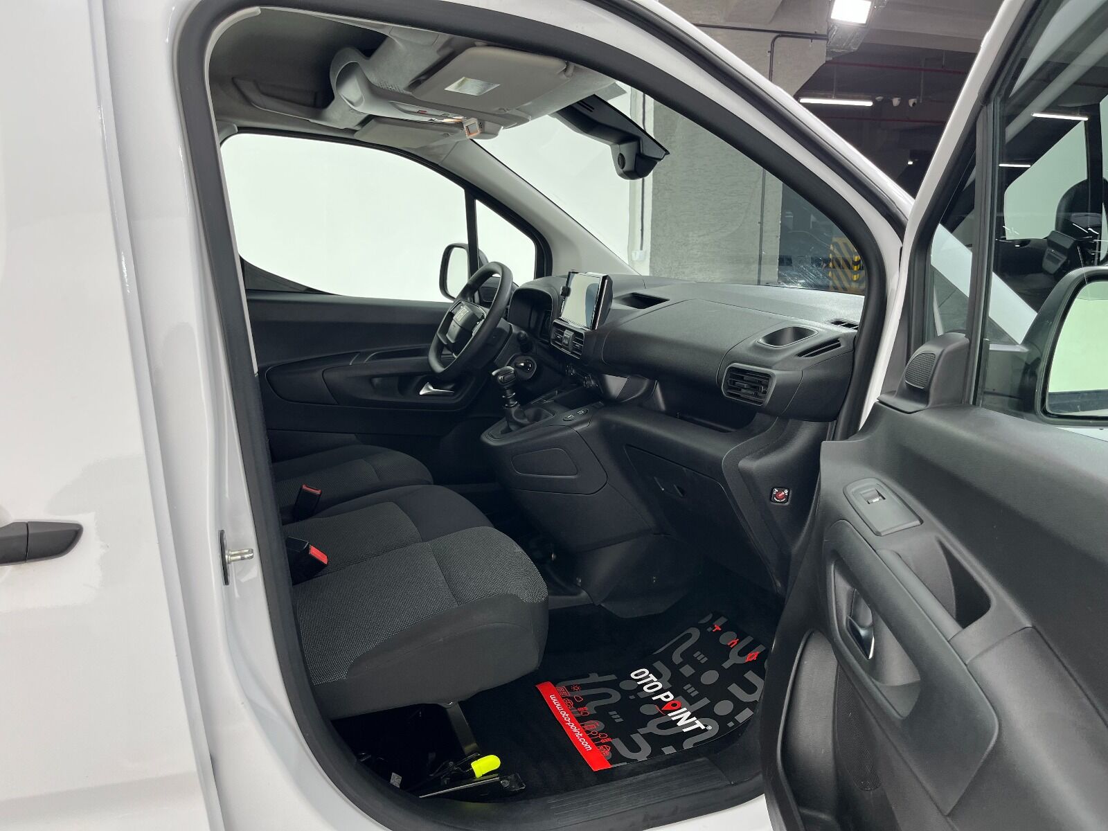 Fiat Doblo Cargo 1.5 BlueHDİ Maxi - 2024 - Detay