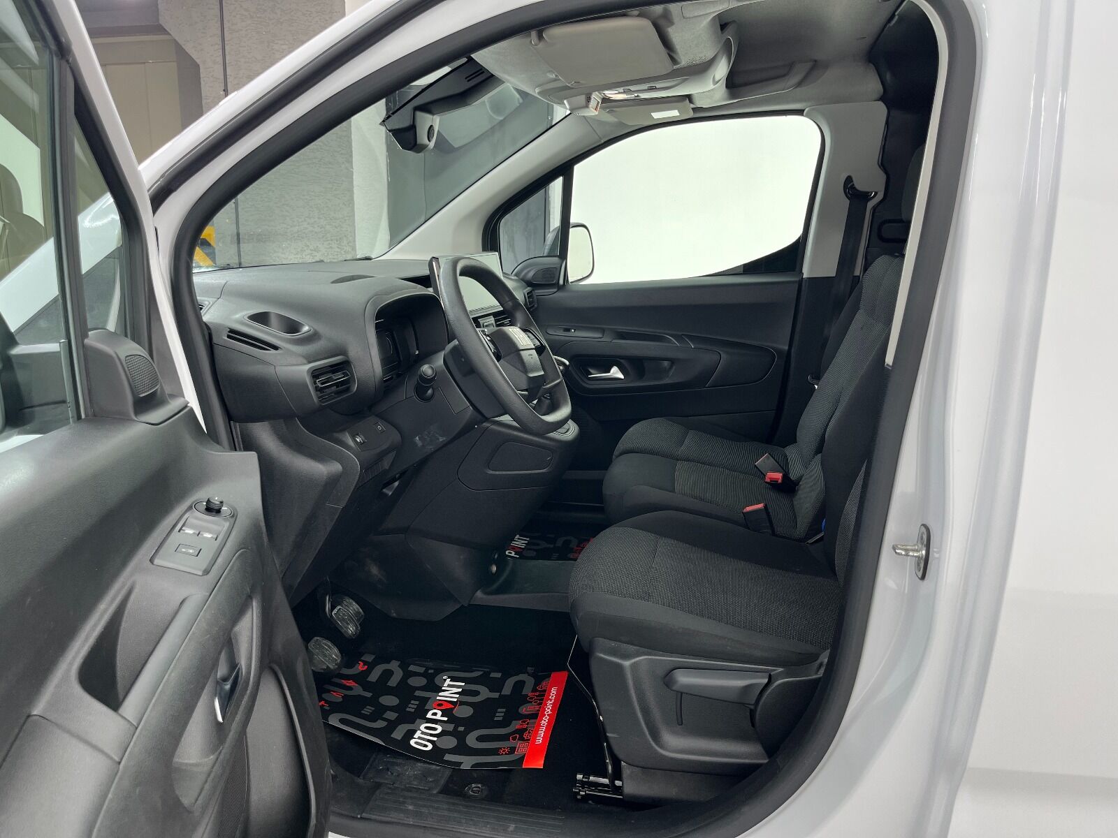 Fiat Doblo Cargo 1.5 BlueHDİ Maxi - 2024 - Detay