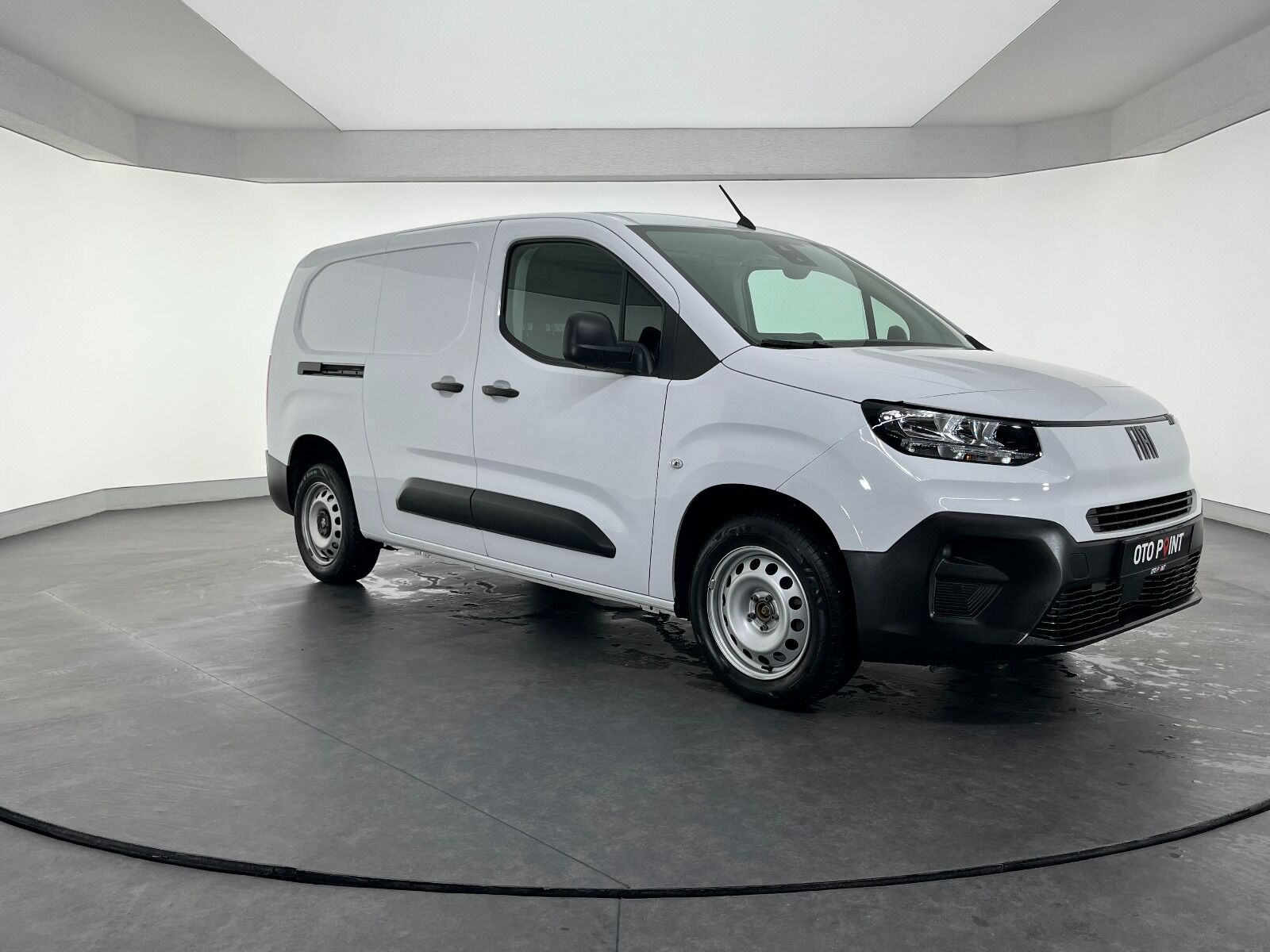 Fiat Doblo Cargo 1.5 BlueHDİ Maxi - 2024 - Detay