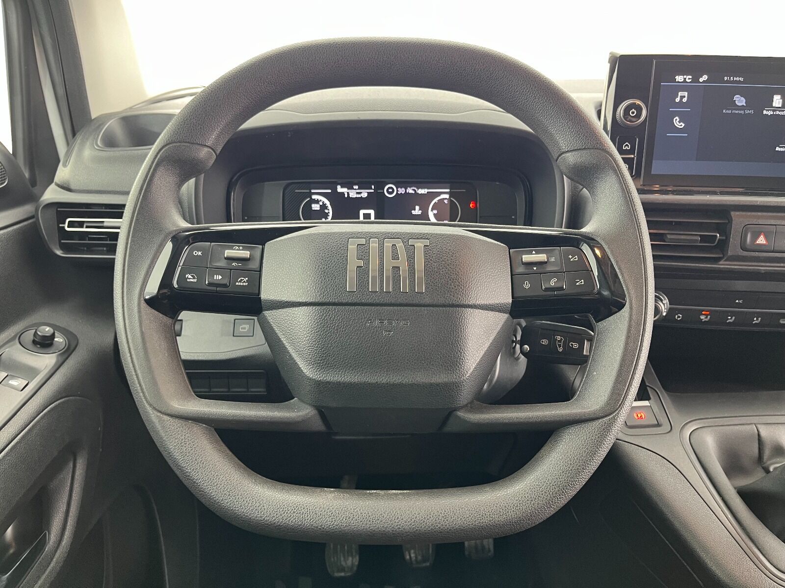 Fiat Doblo Cargo 1.5 BlueHDİ Maxi - 2024 - Detay