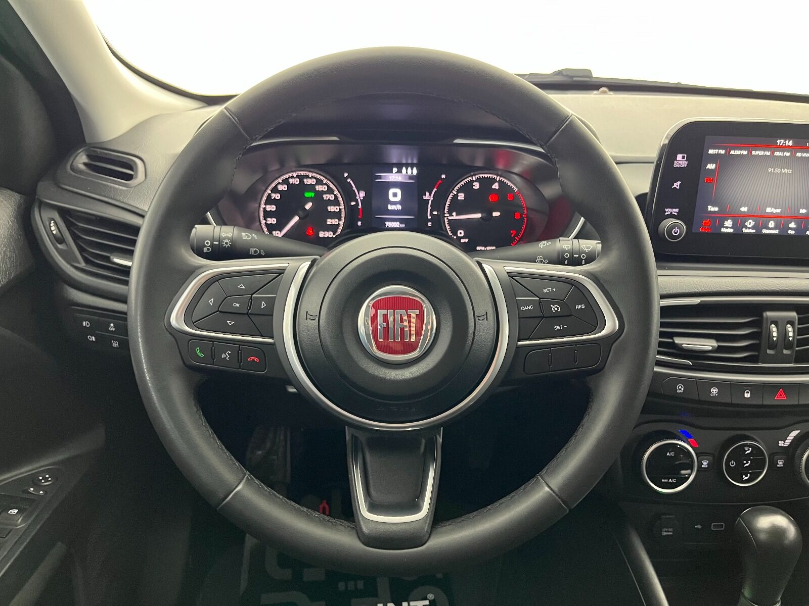 Fiat Egea Cross 1.6 MultiJet Urban DCT - 2023 - Detay