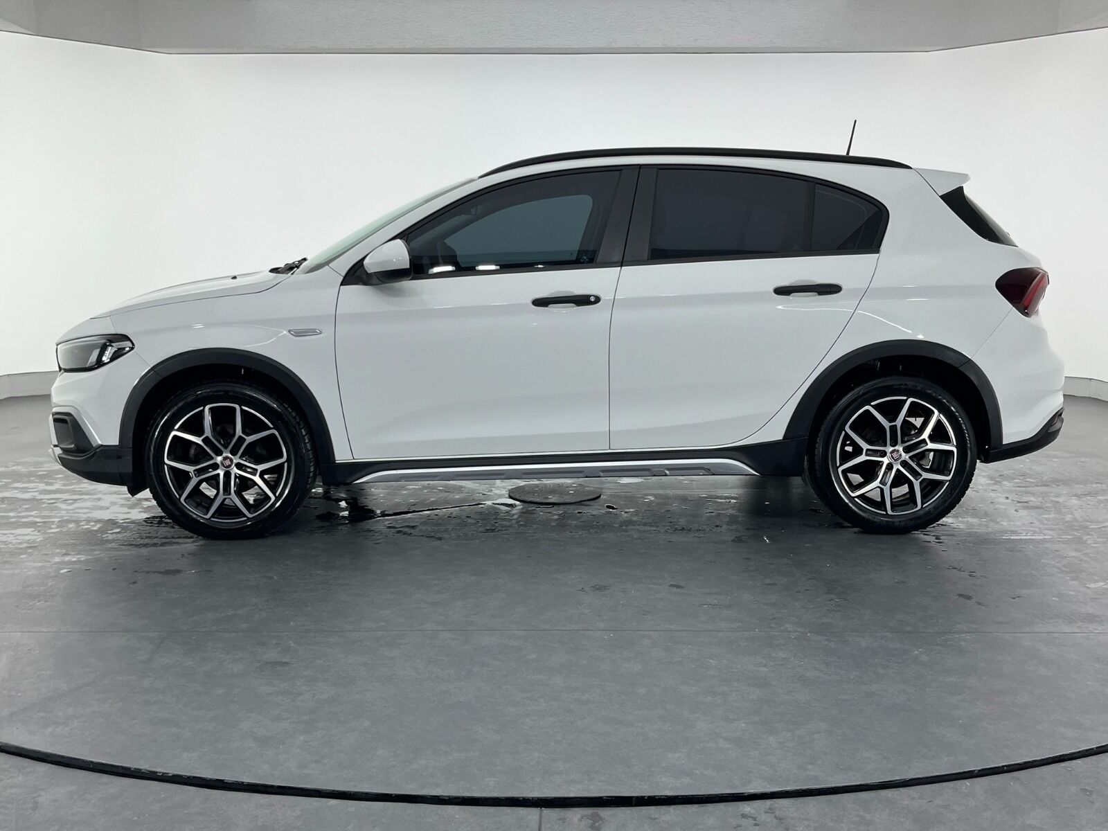 Fiat Egea Cross 1.6 MultiJet Urban GSR Traction+ DCT - 2024 - Detay