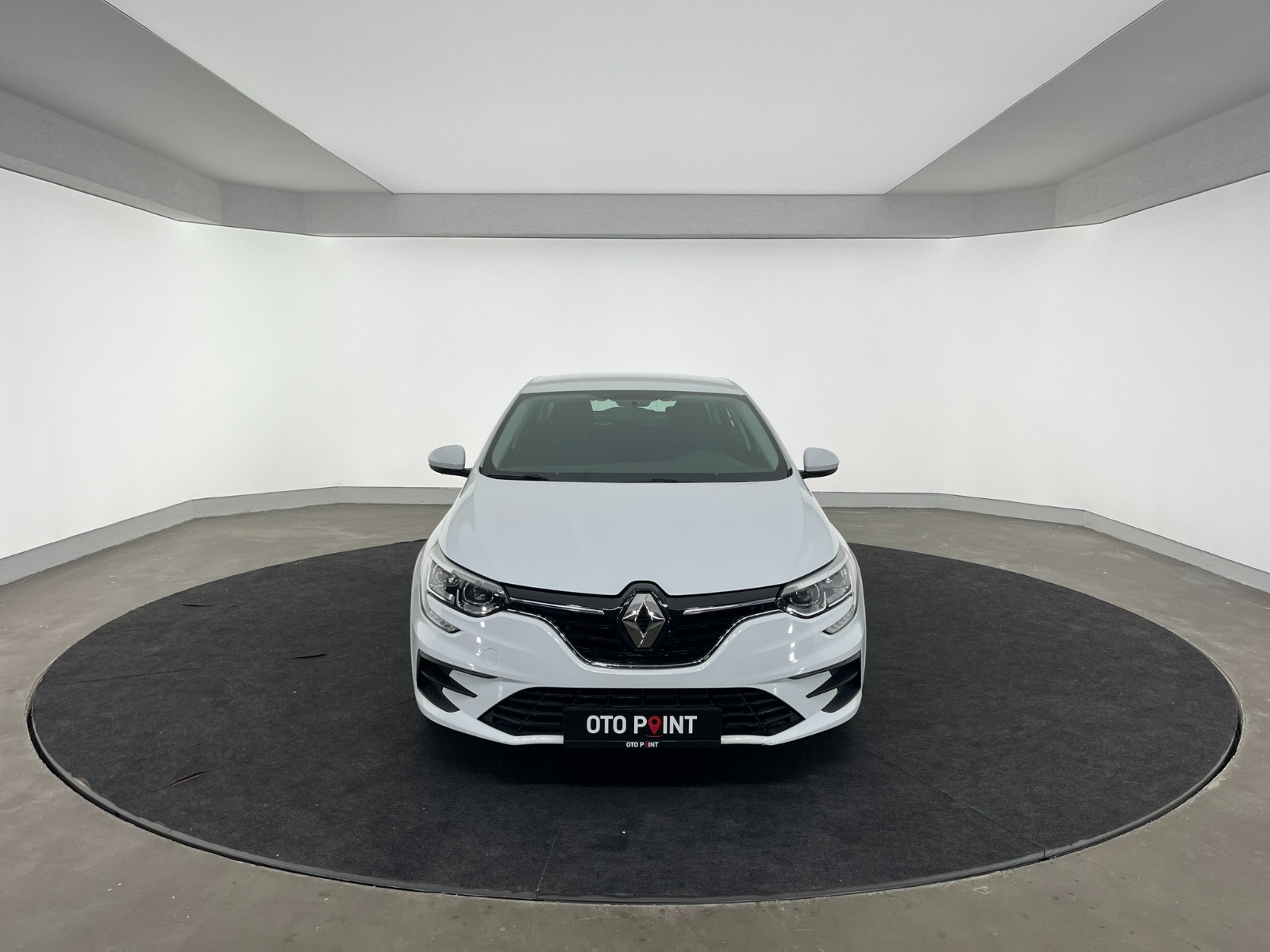 Renault Megane Sedan 1.3 TCe Joy EDC - 2022