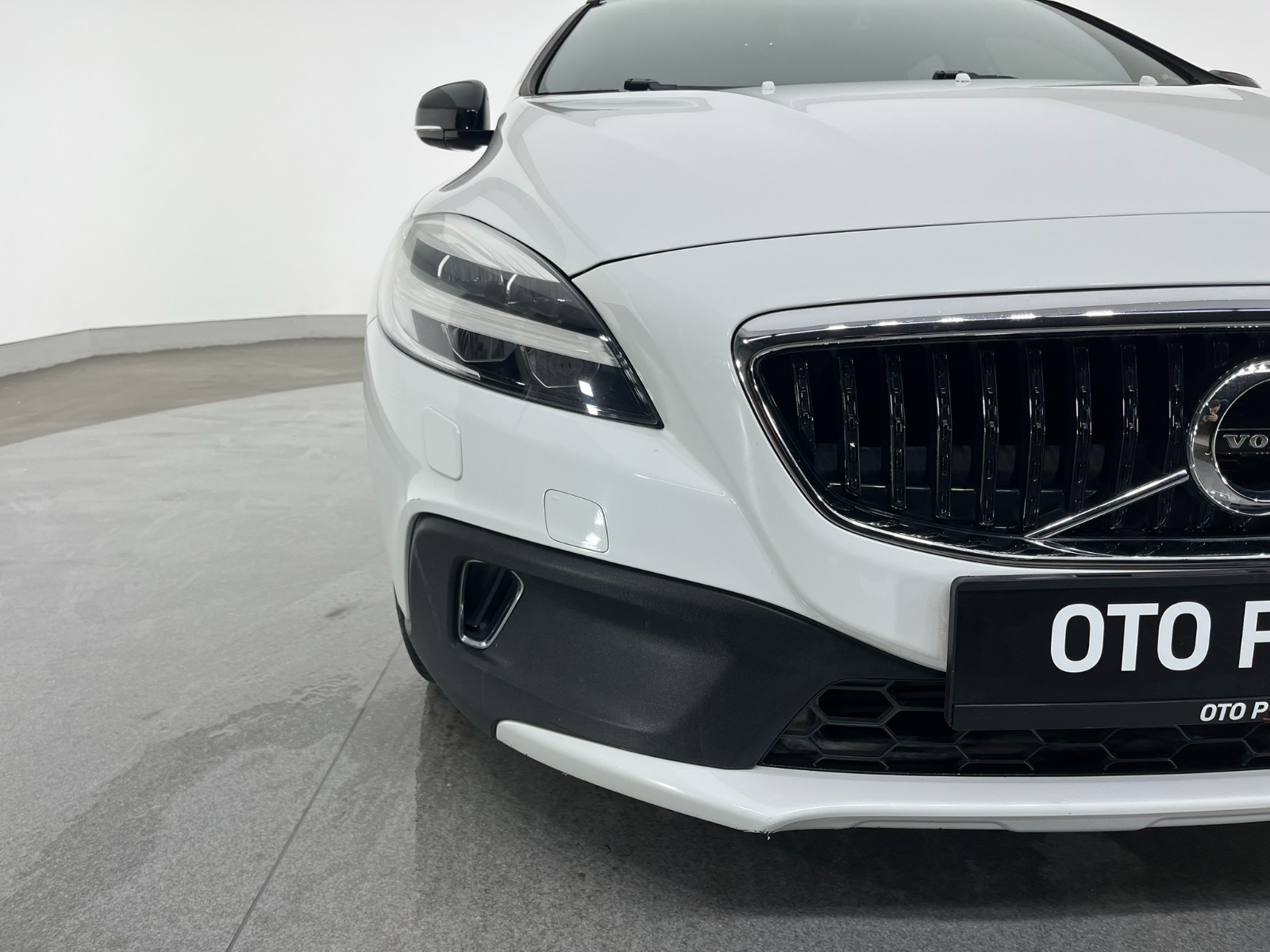 Volvo V40 Cross Country 1.5 T3 Advance Powershift - 2018 - Detay