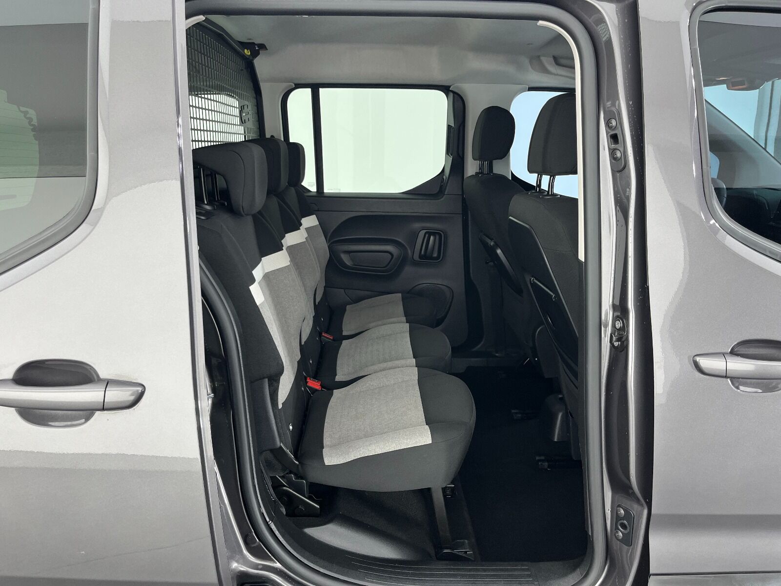 Citroen Berlingo 1.5 BlueHDI Shine EAT8 - 2023 - Detay