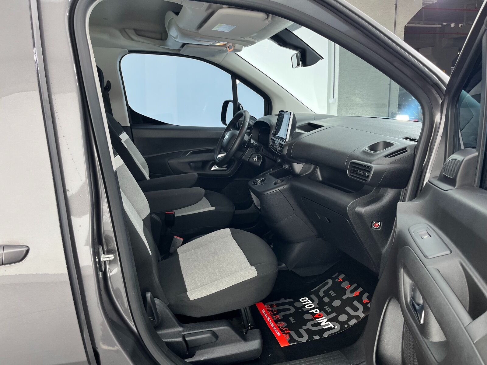 Citroen Berlingo 1.5 BlueHDI Shine EAT8 - 2023 - Detay