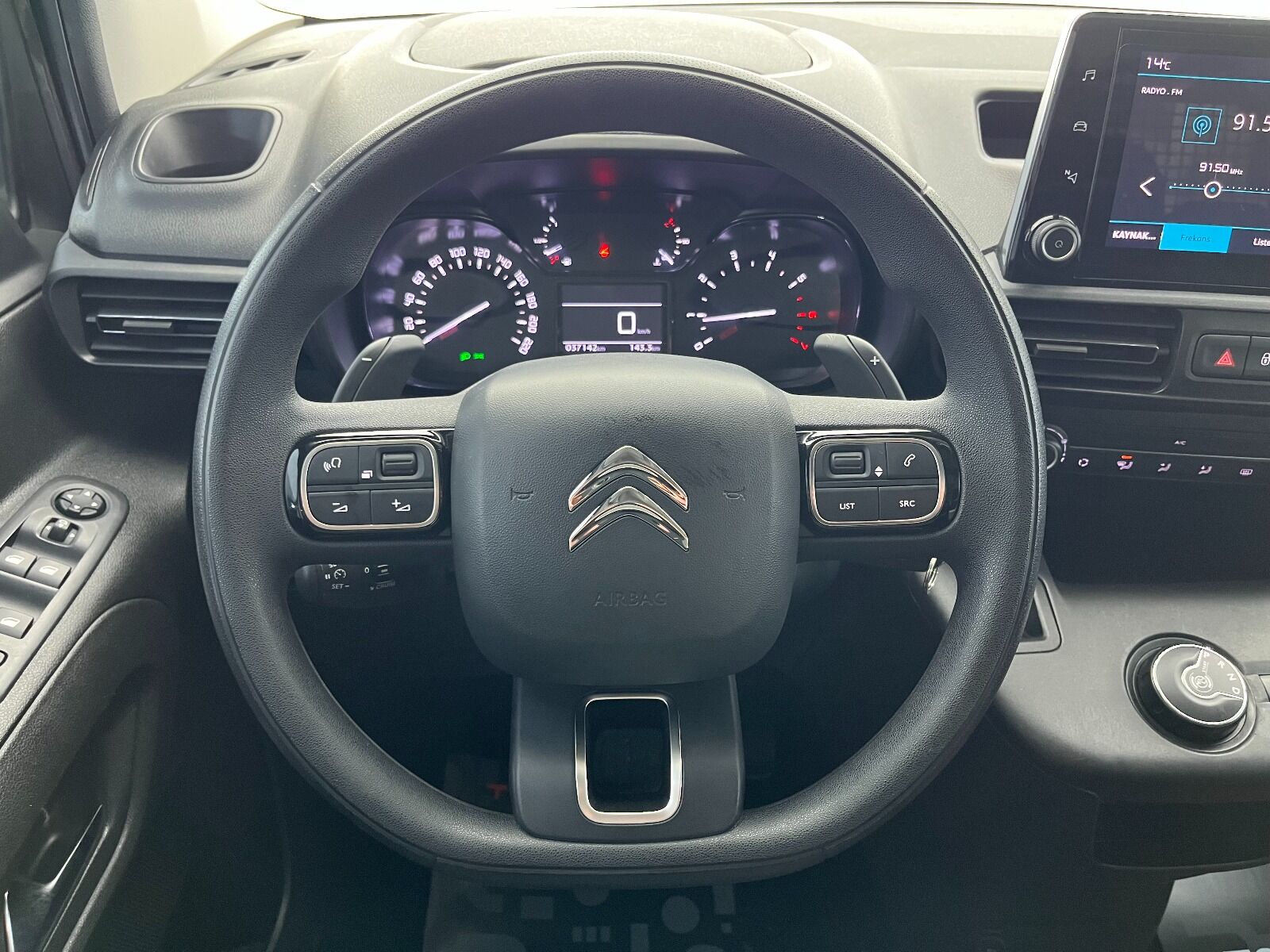 Citroen Berlingo 1.5 BlueHDI Shine EAT8 - 2023 - Detay