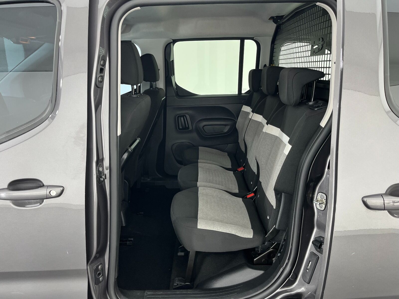 Citroen Berlingo 1.5 BlueHDI Shine EAT8 - 2023 - Detay