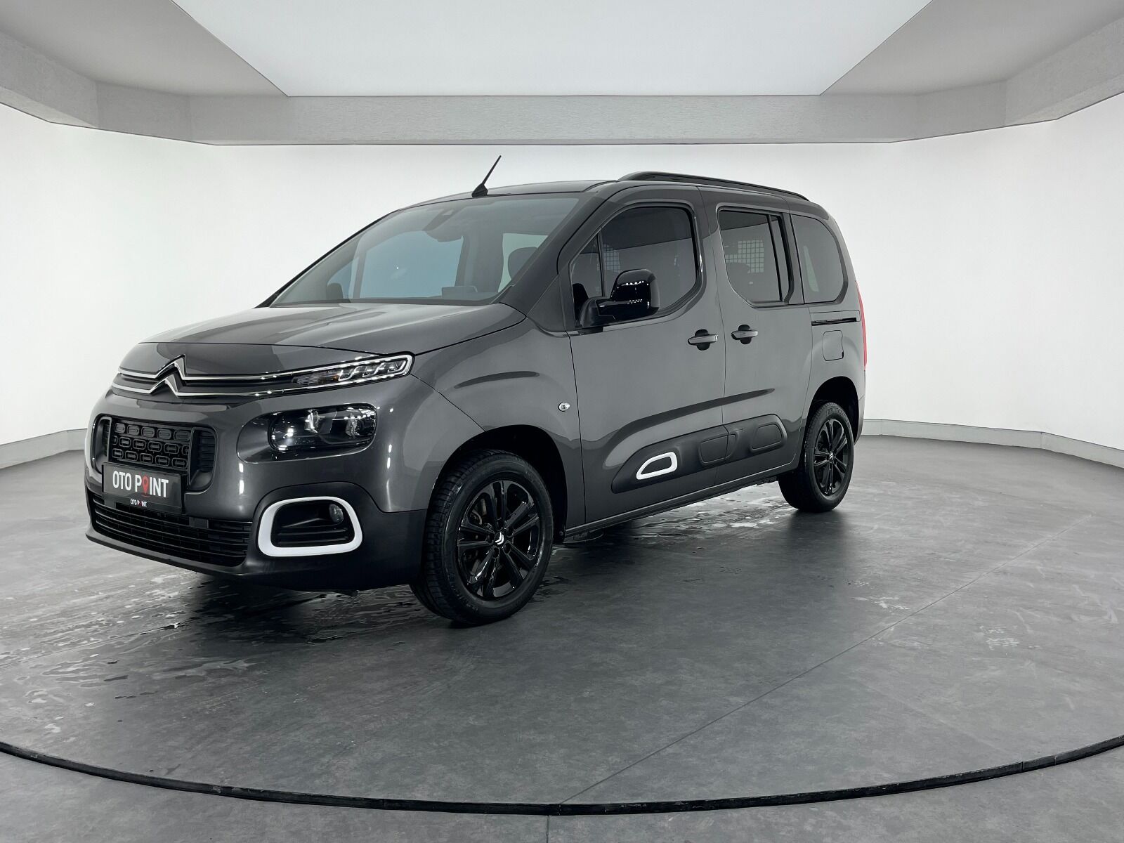 Citroen Berlingo 1.5 BlueHDI Shine EAT8 - 2023 - Detay