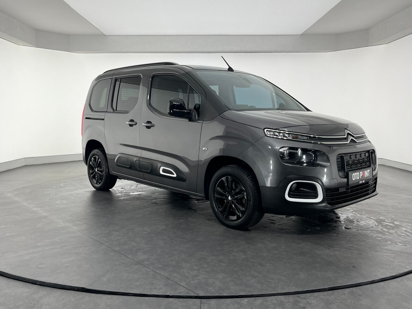 Citroen Berlingo 1.5 BlueHDI Shine EAT8 - 2023 - Detay
