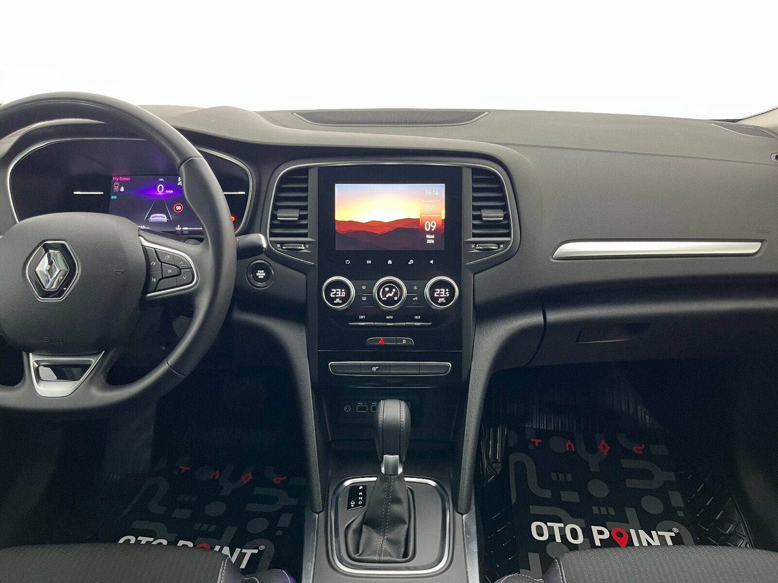 Renault Megane Sedan 1.3 TCe Icon EDC - 2024 - Detay