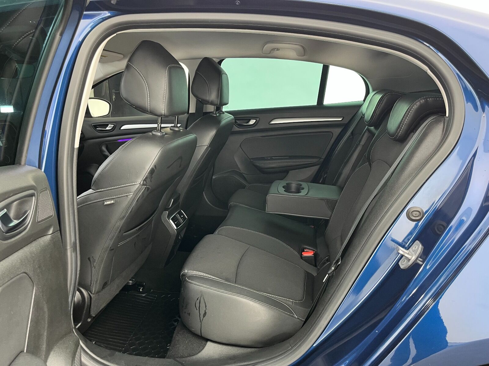 Renault Megane Sedan 1.3 TCe Icon EDC - 2024 - Detay