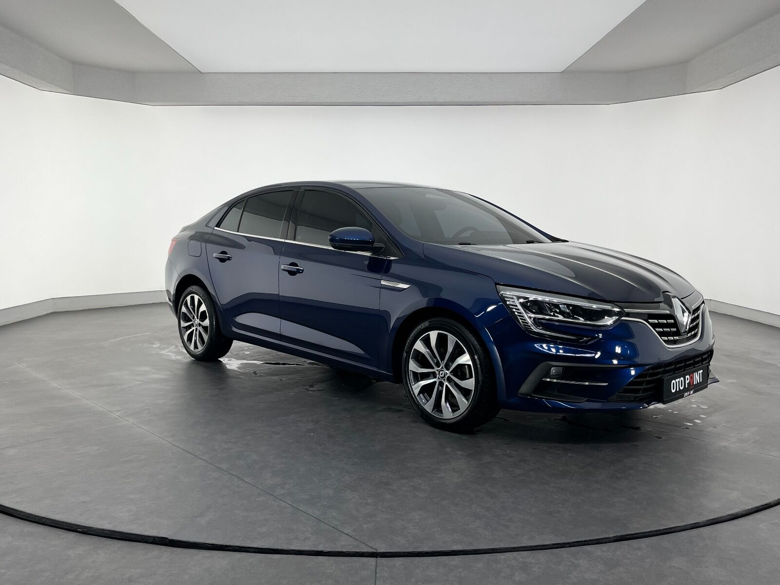 Renault Megane Sedan 1.3 TCe Icon EDC - 2024 - Detay