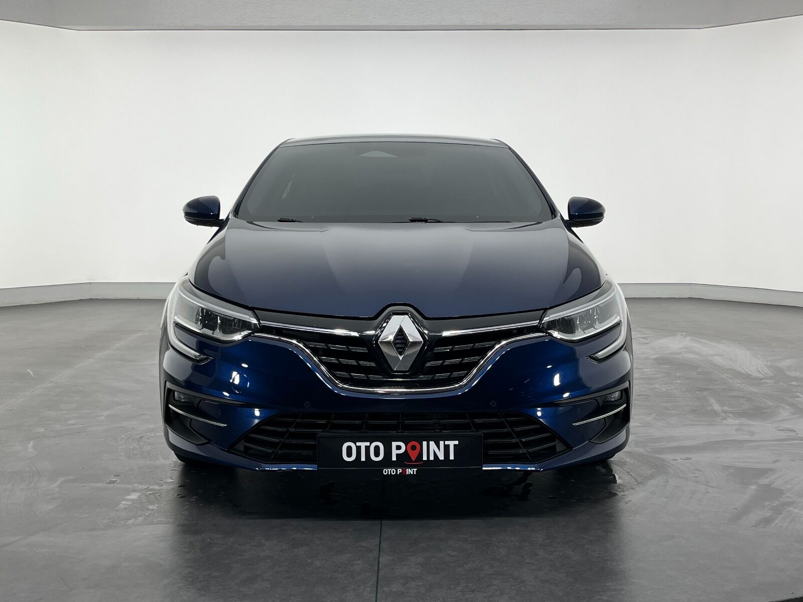 Renault Megane Sedan 1.3 TCe Icon EDC - 2024