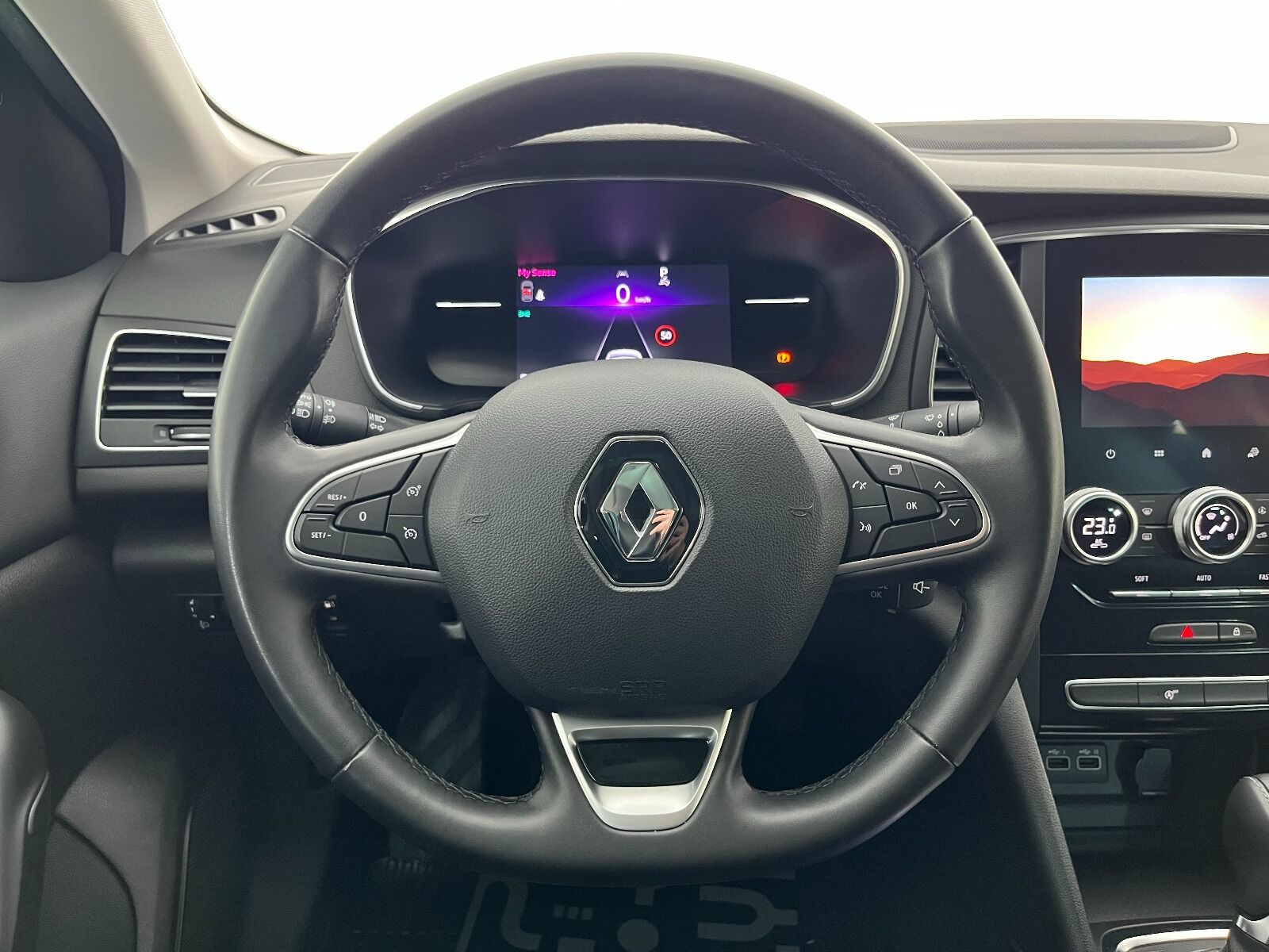 Renault Megane Sedan 1.3 TCe Icon EDC - 2024 - Detay