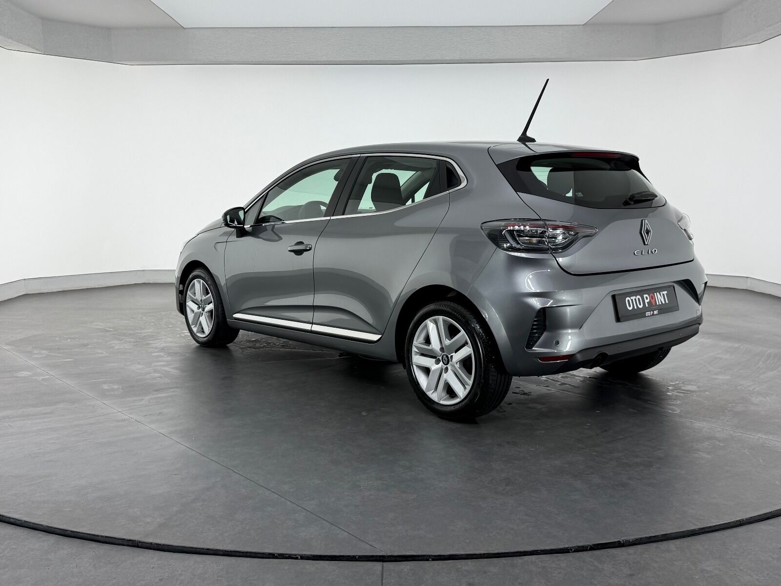 Renault Clio 1.0 TCE Evolution X-Tronic - 2025 - Detay