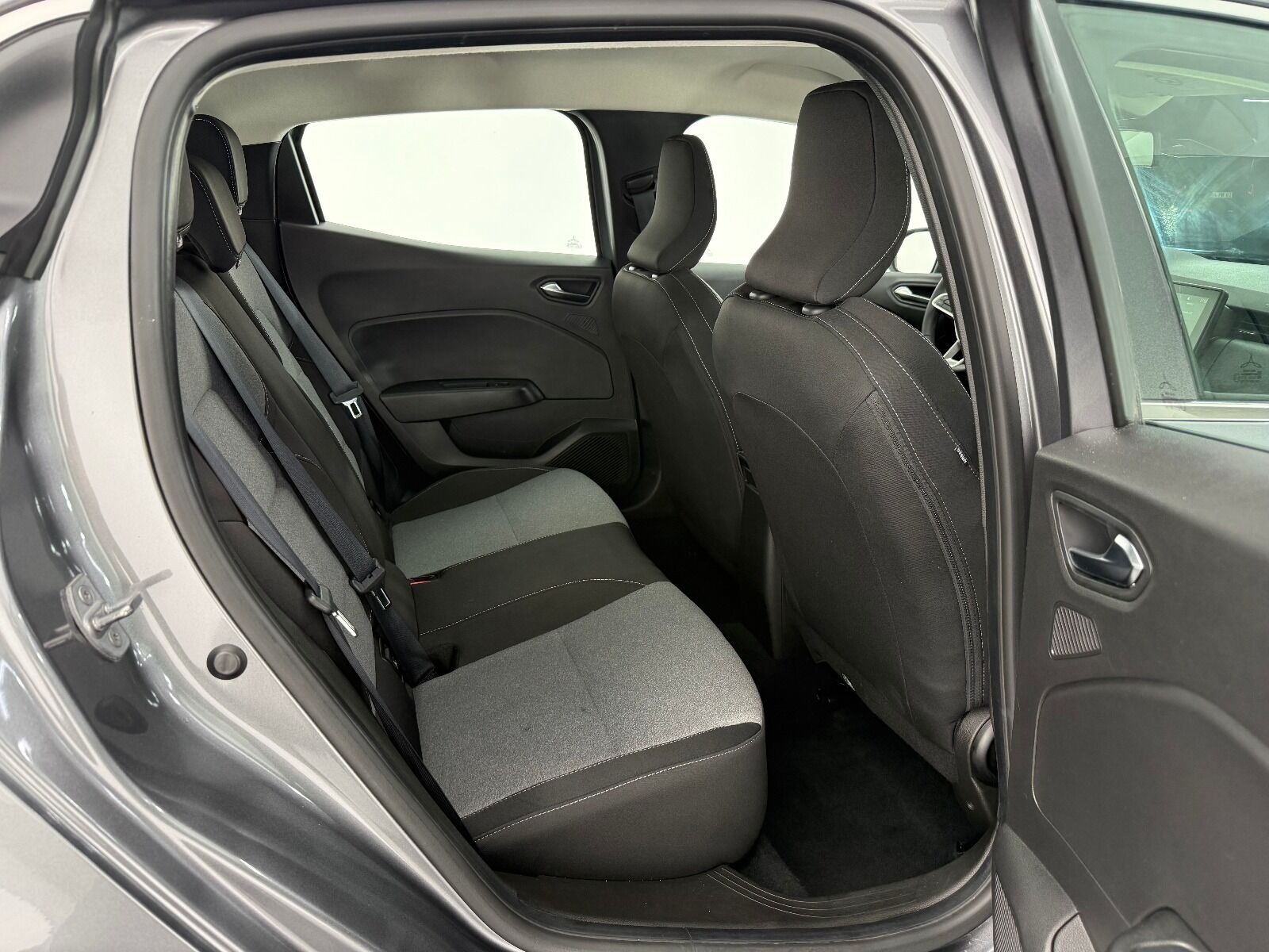 Renault Clio 1.0 TCE Evolution X-Tronic - 2025 - Detay