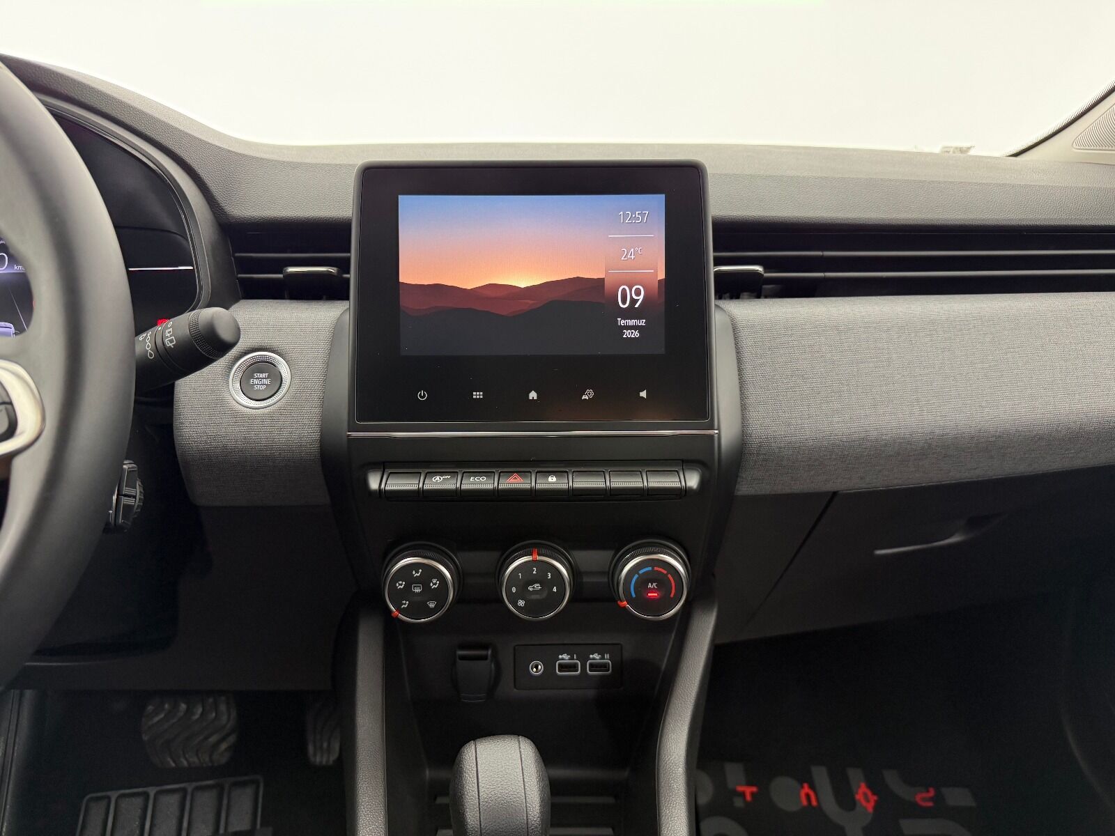 Renault Clio 1.0 TCE Evolution X-Tronic - 2025 - Detay