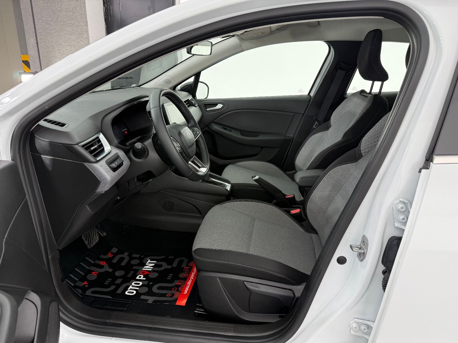 Renault Clio 1.0 TCE Evolution X-Tronic - 2025 - Detay