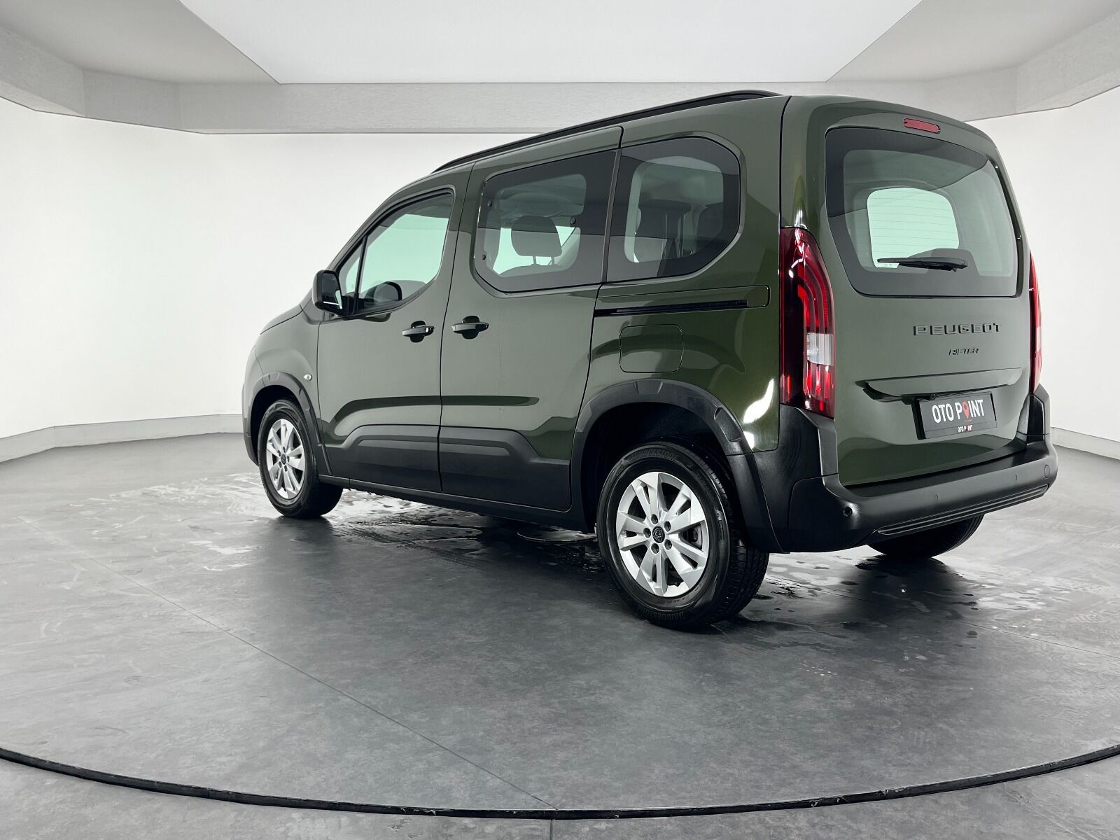 Peugeot Rifter 1.5 BlueHDI Allure EAT8 - 2025 - Detay