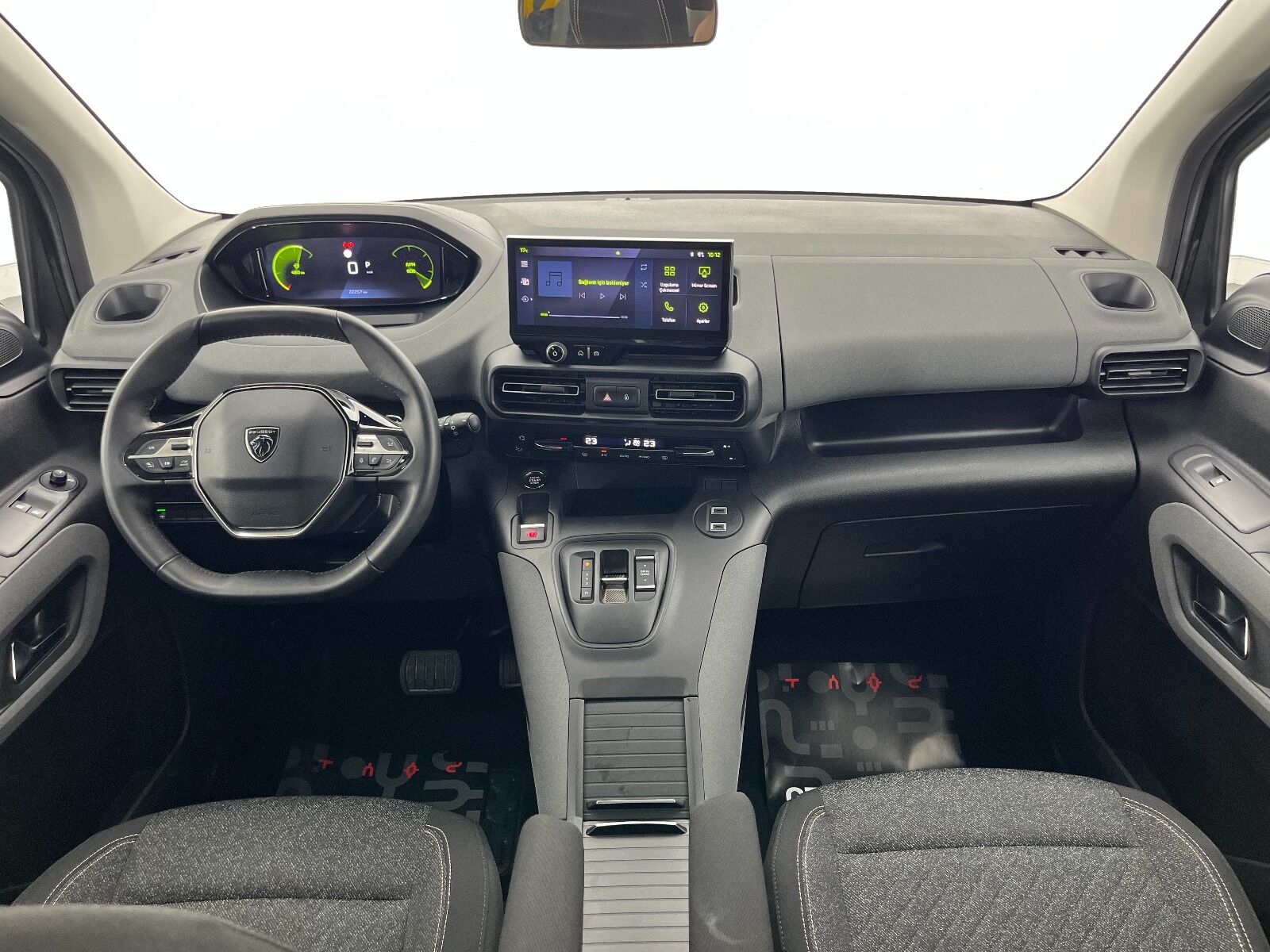 Peugeot Rifter 1.5 BlueHDI Allure EAT8 - 2025 - Detay