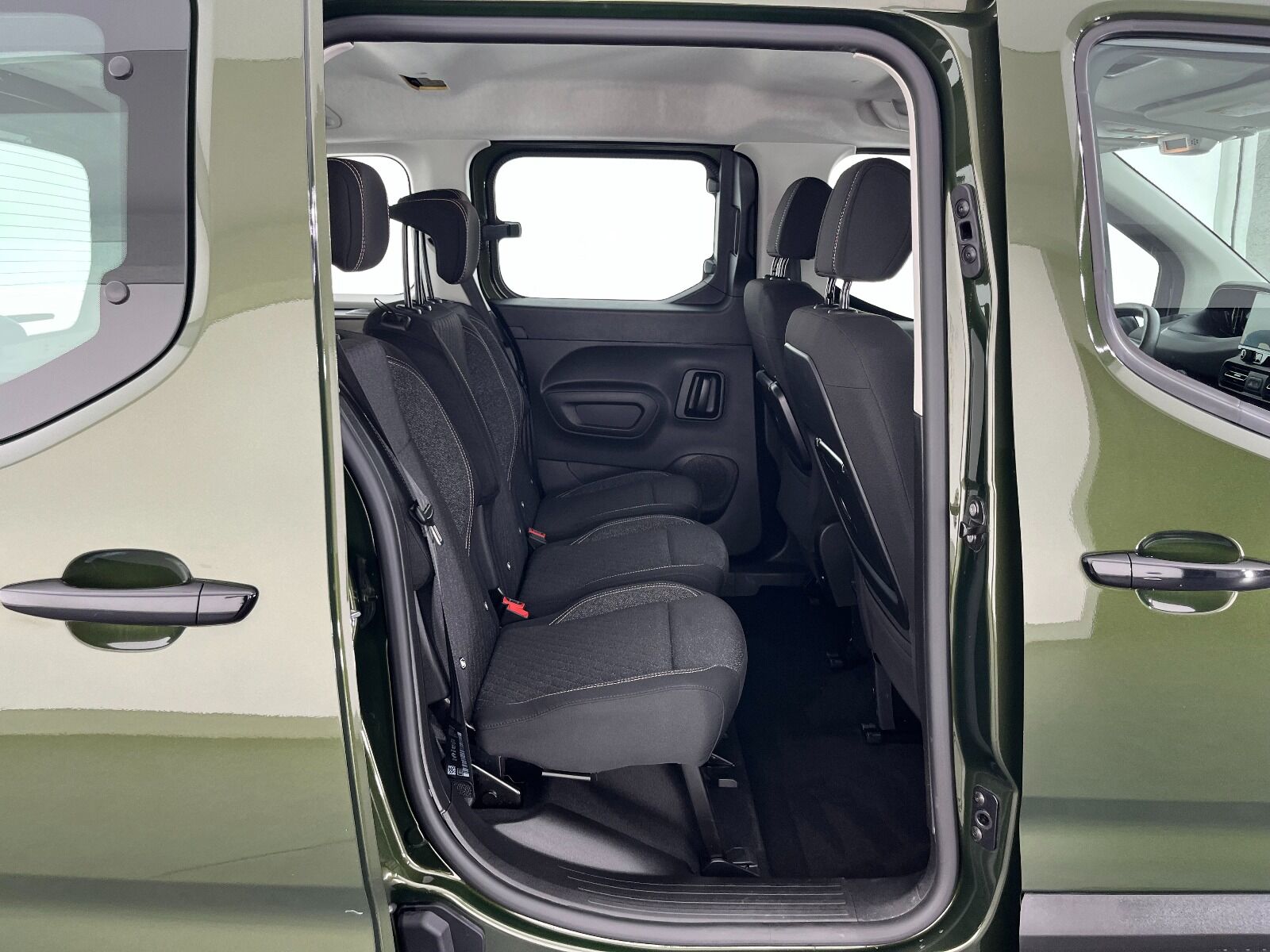 Peugeot Rifter 1.5 BlueHDI Allure EAT8 - 2025 - Detay