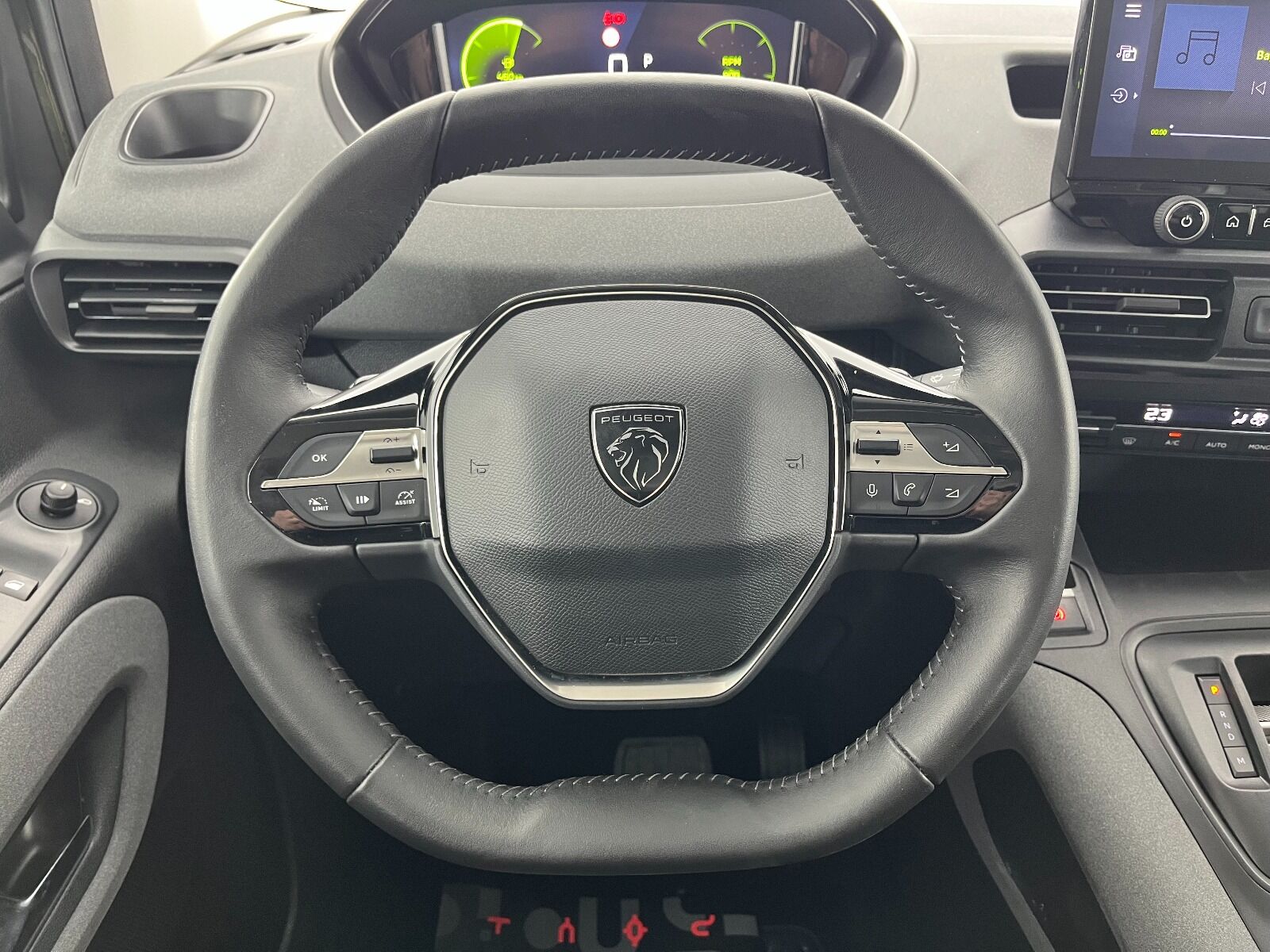 Peugeot Rifter 1.5 BlueHDI Allure EAT8 - 2025 - Detay