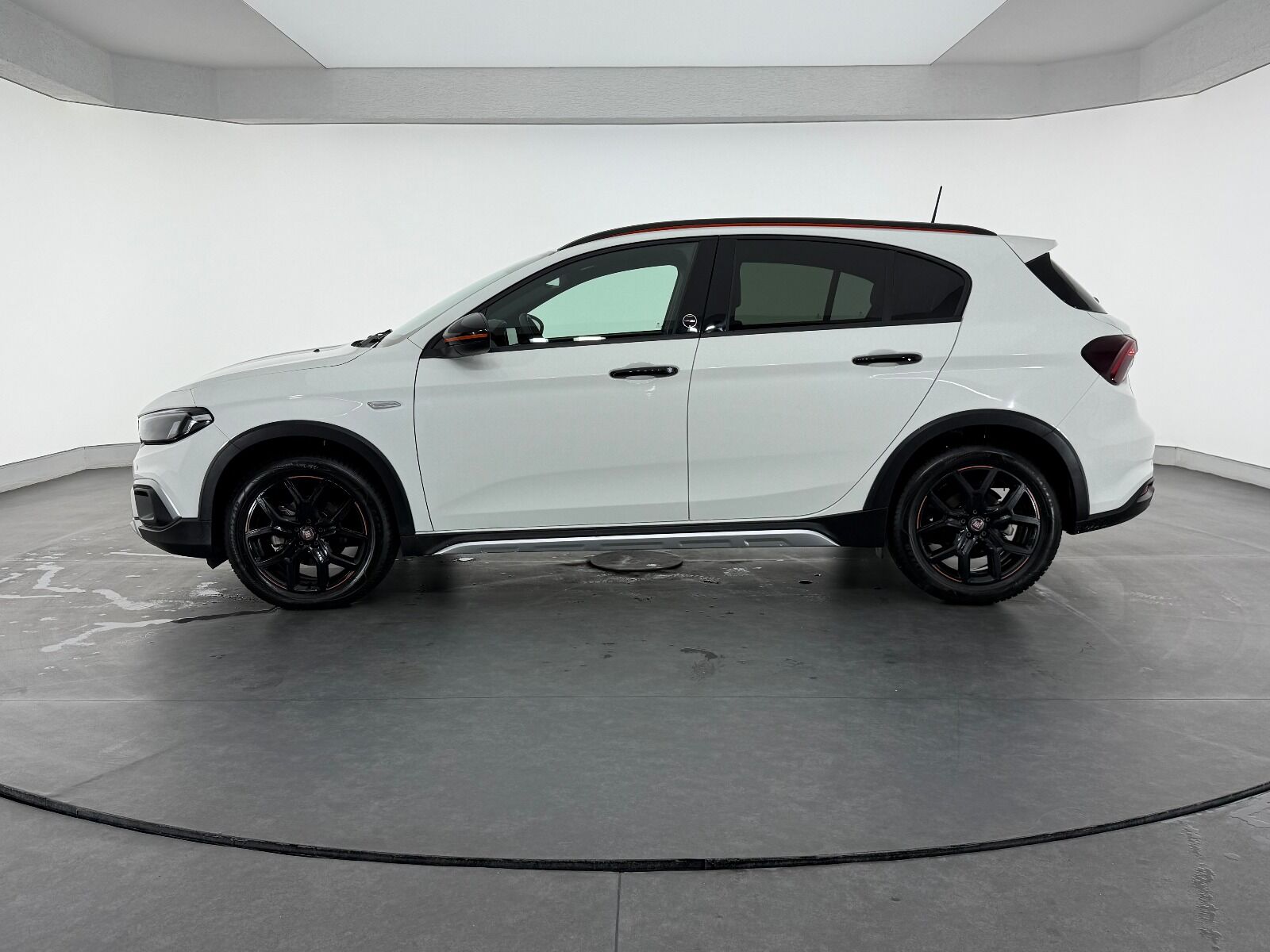 Fiat Egea Cross 1.6 MultiJet Limited GSR DCT TRCN+ - 2025 - Detay