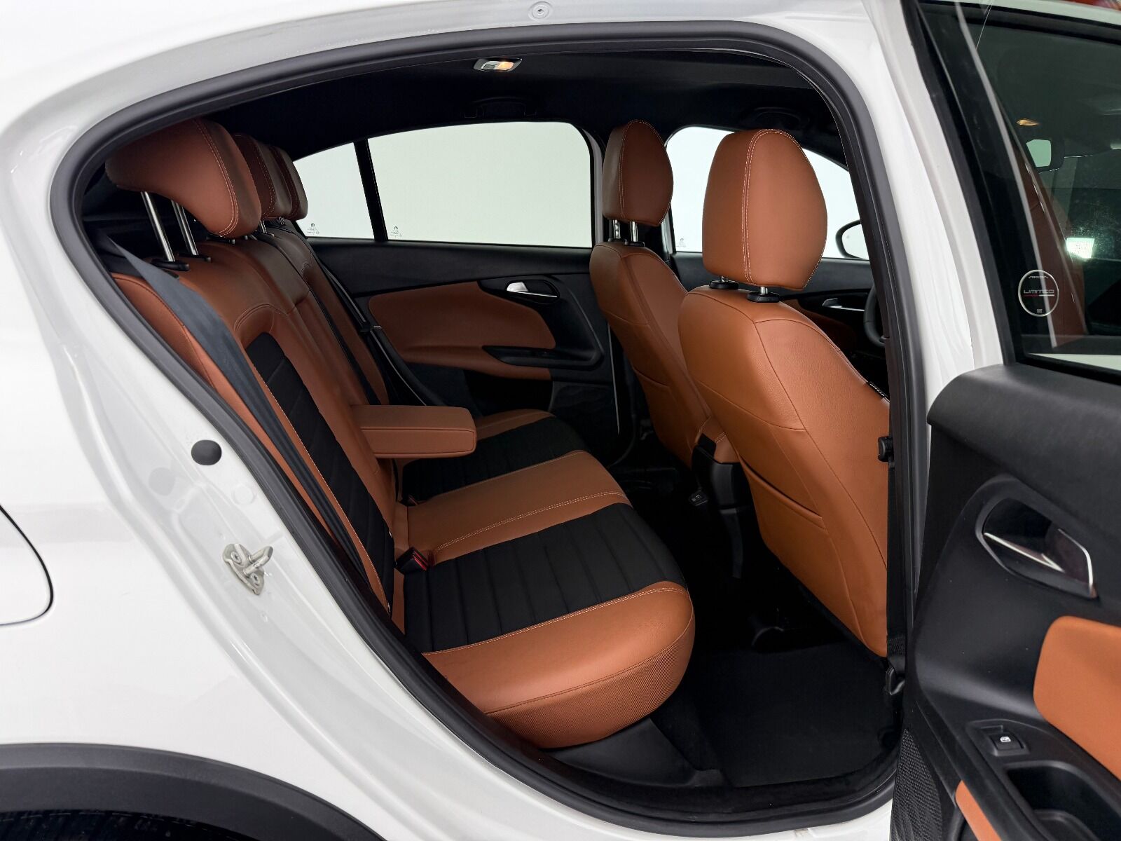 Fiat Egea Cross 1.6 MultiJet Limited GSR DCT TRCN+ - 2025 - Detay