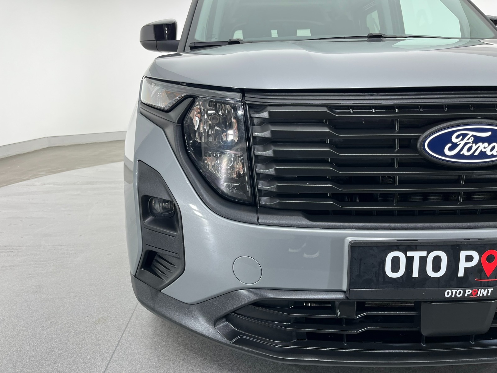 Ford Tourneo Courier Kombi 1.5 EcoBlue Deluxe - 2025 - Detay