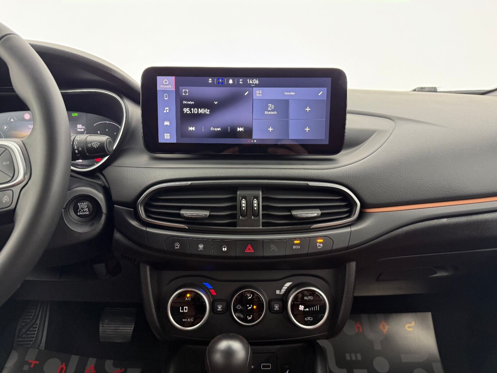 Fiat Egea Cross 1.6 MultiJet Limited GSR DCT TRCN+ - 2025 - Detay