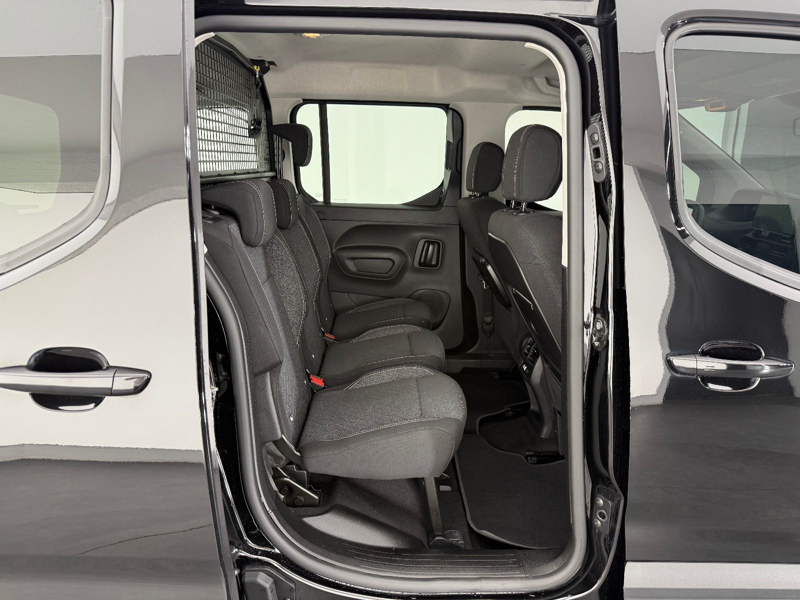 Peugeot Rifter 1.5 BlueHDI Allure EAT8 - 2026 - Detay