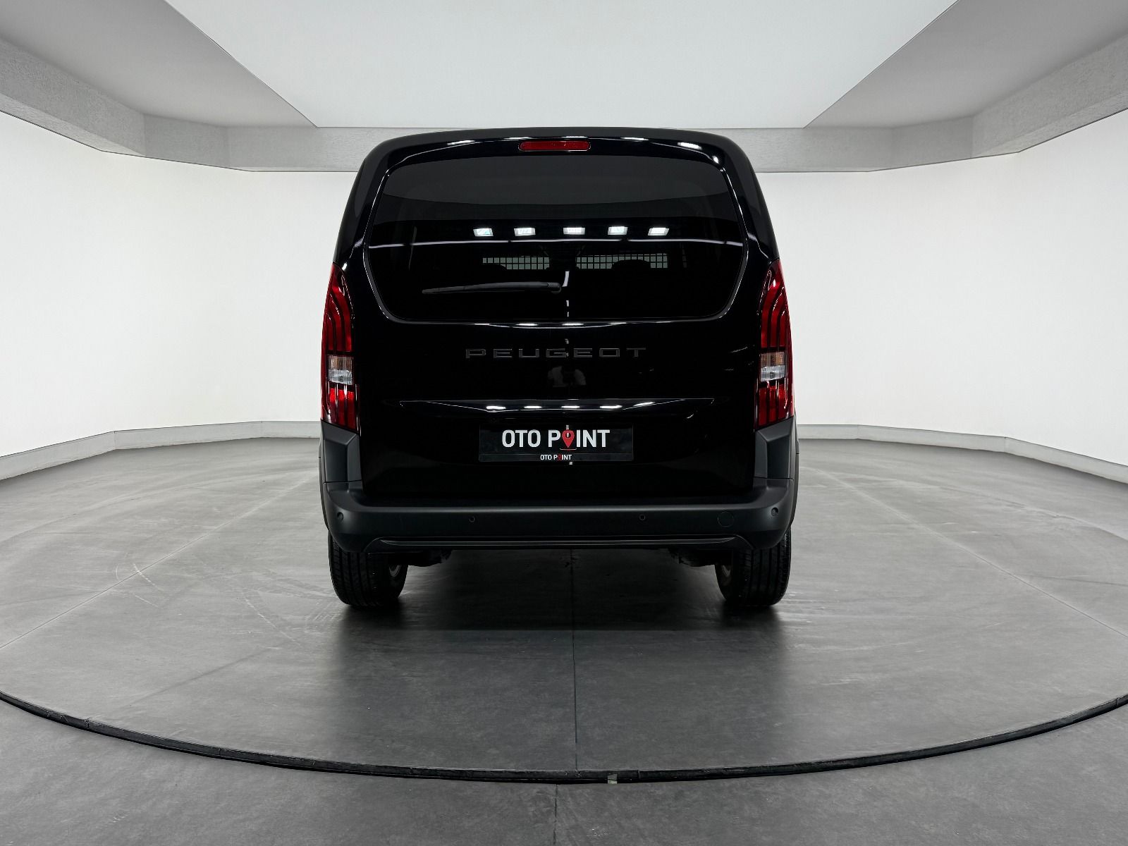 Peugeot Rifter 1.5 BlueHDI Allure EAT8 - 2026 - Detay